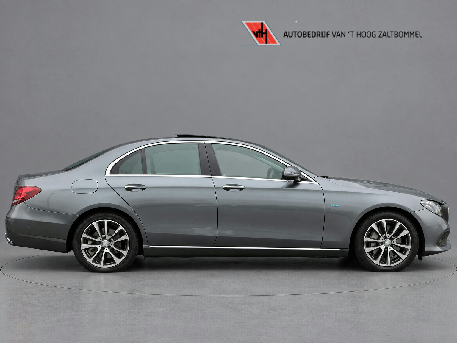 Foto van Mercedes-Benz E 350 E