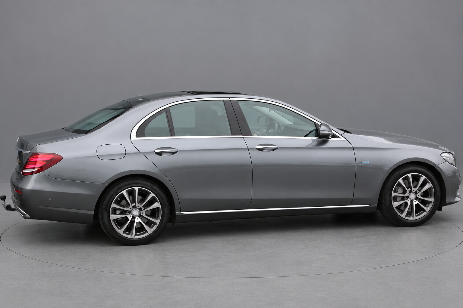 Foto van Mercedes-Benz E 350 E