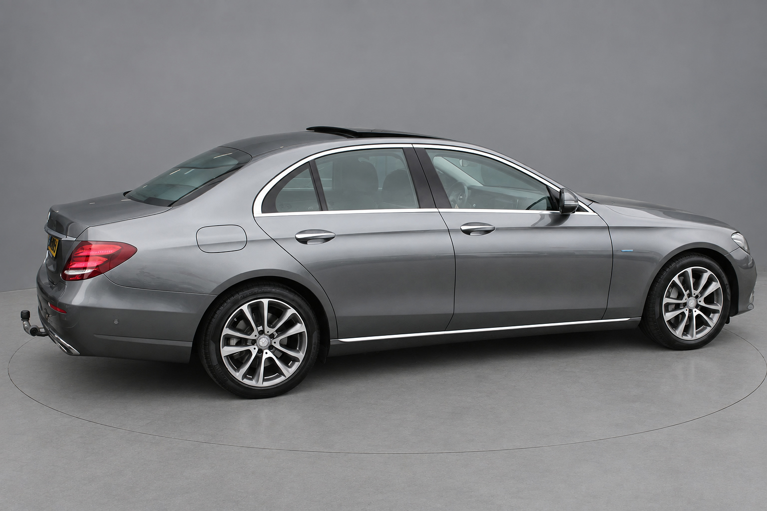 Foto van Mercedes-Benz E 350 E
