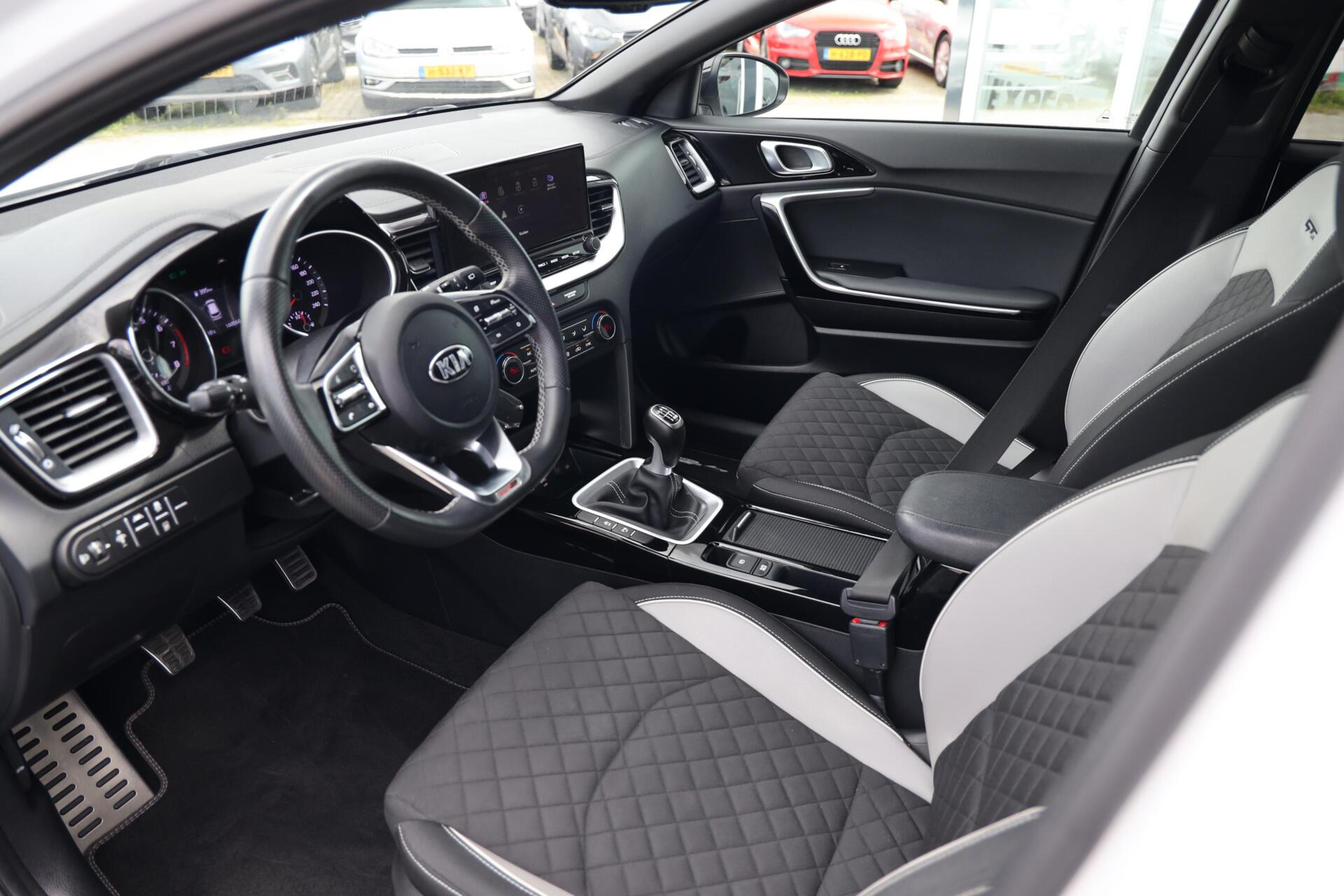 Foto van Kia Proceed