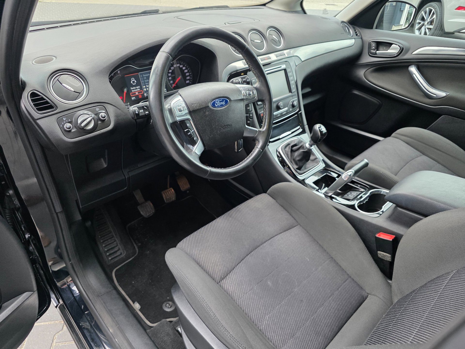 Foto van Ford S-max