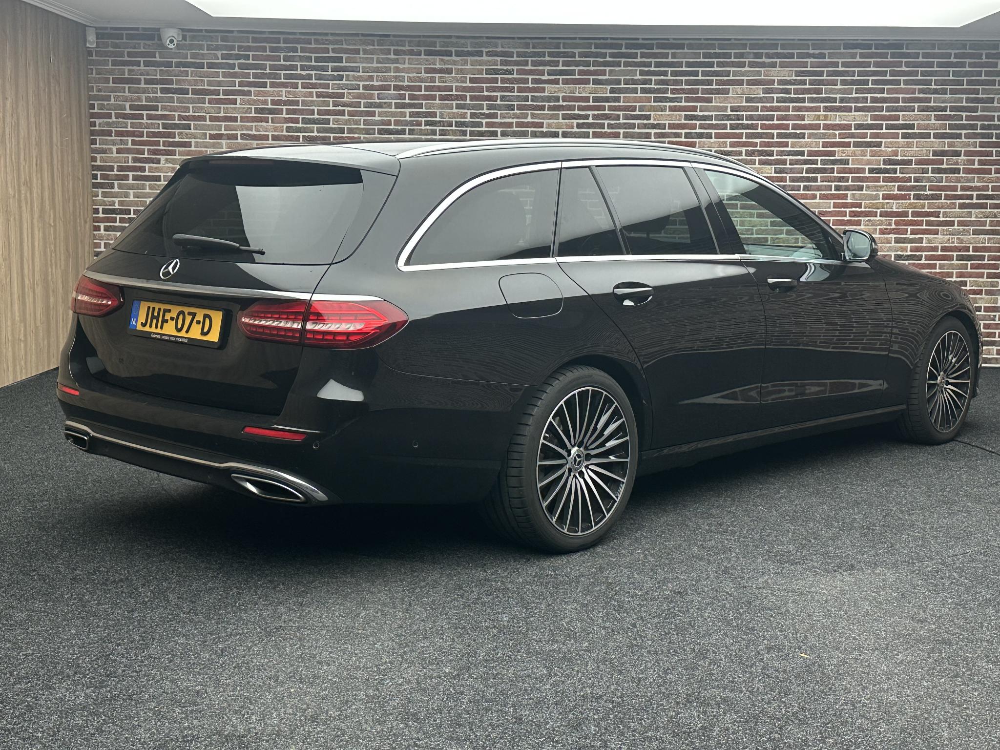 Foto van Mercedes-Benz E-klasse Estate