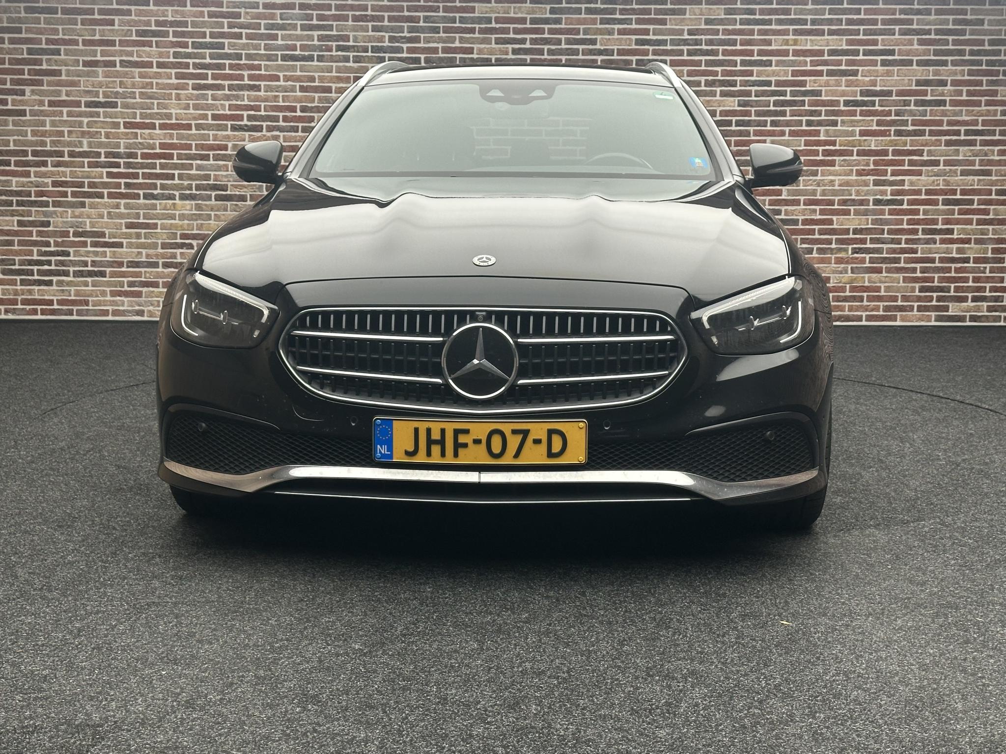 Foto van Mercedes-Benz E-klasse Estate