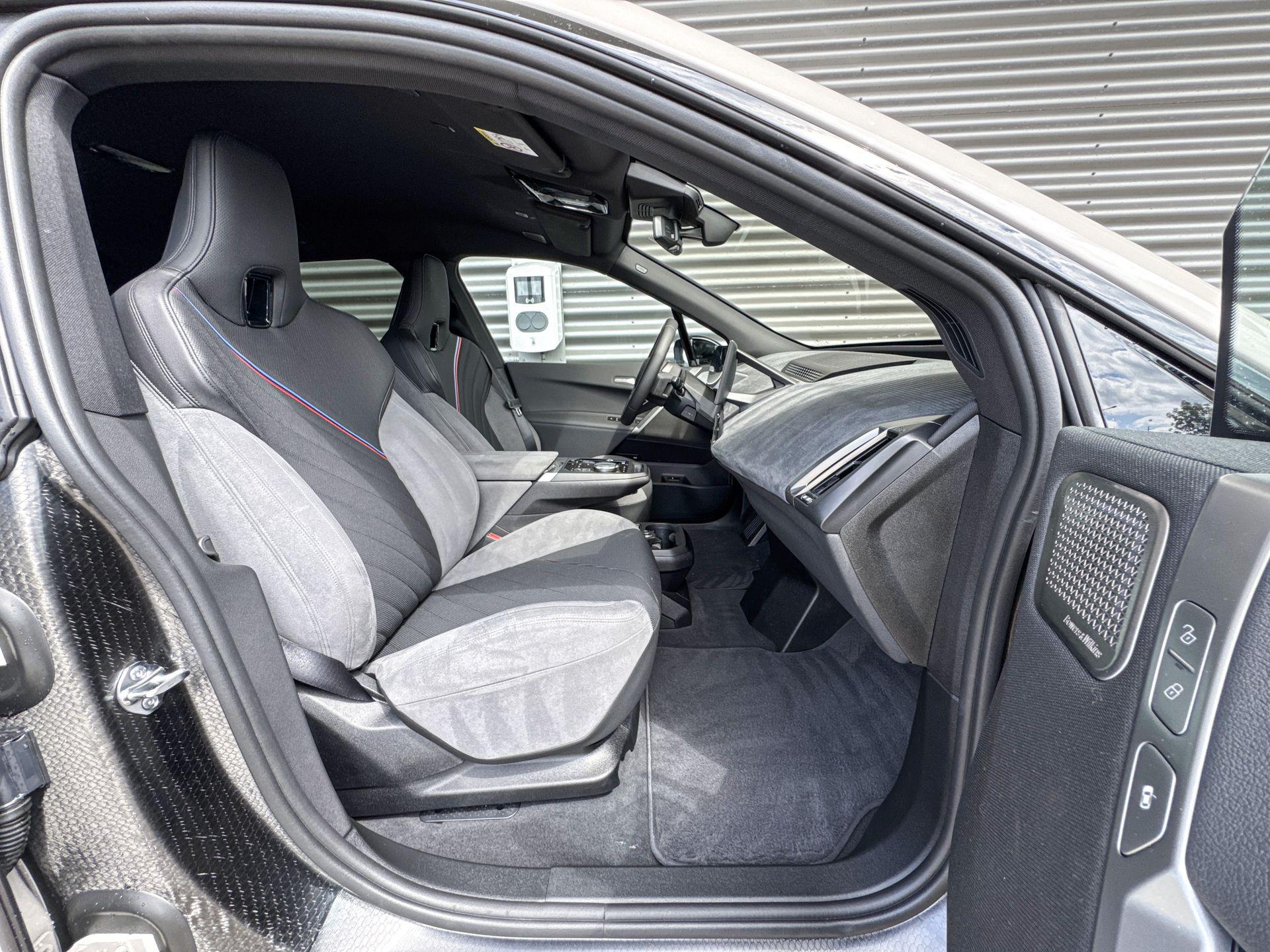 Foto van BMW Ix