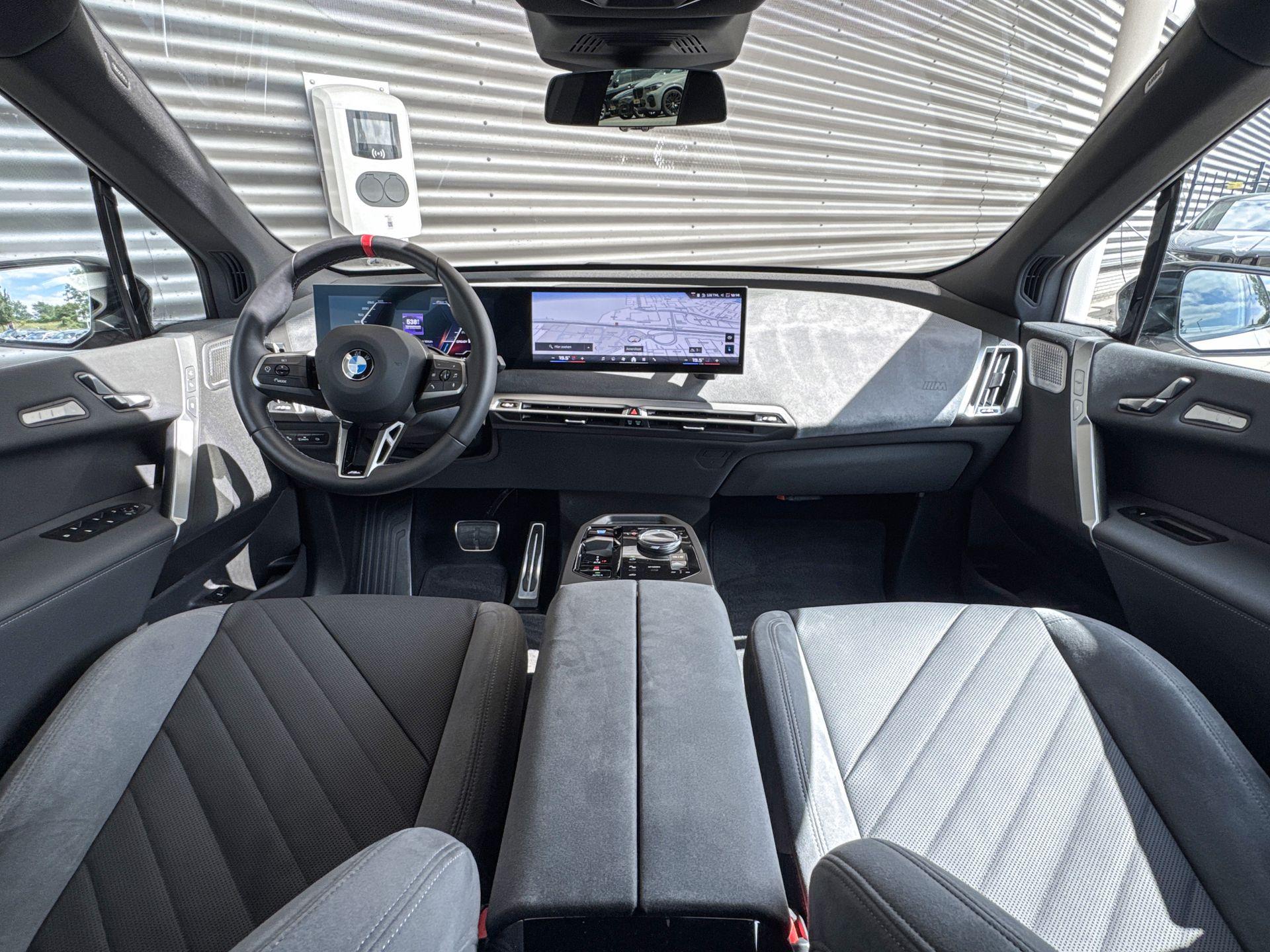 Foto van BMW Ix