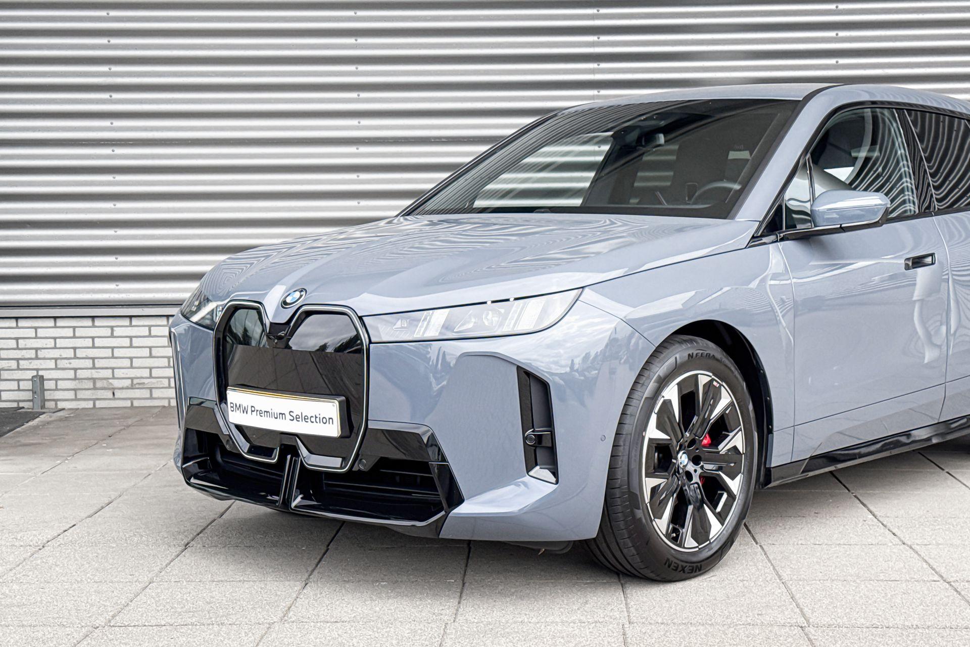 Foto van BMW Ix
