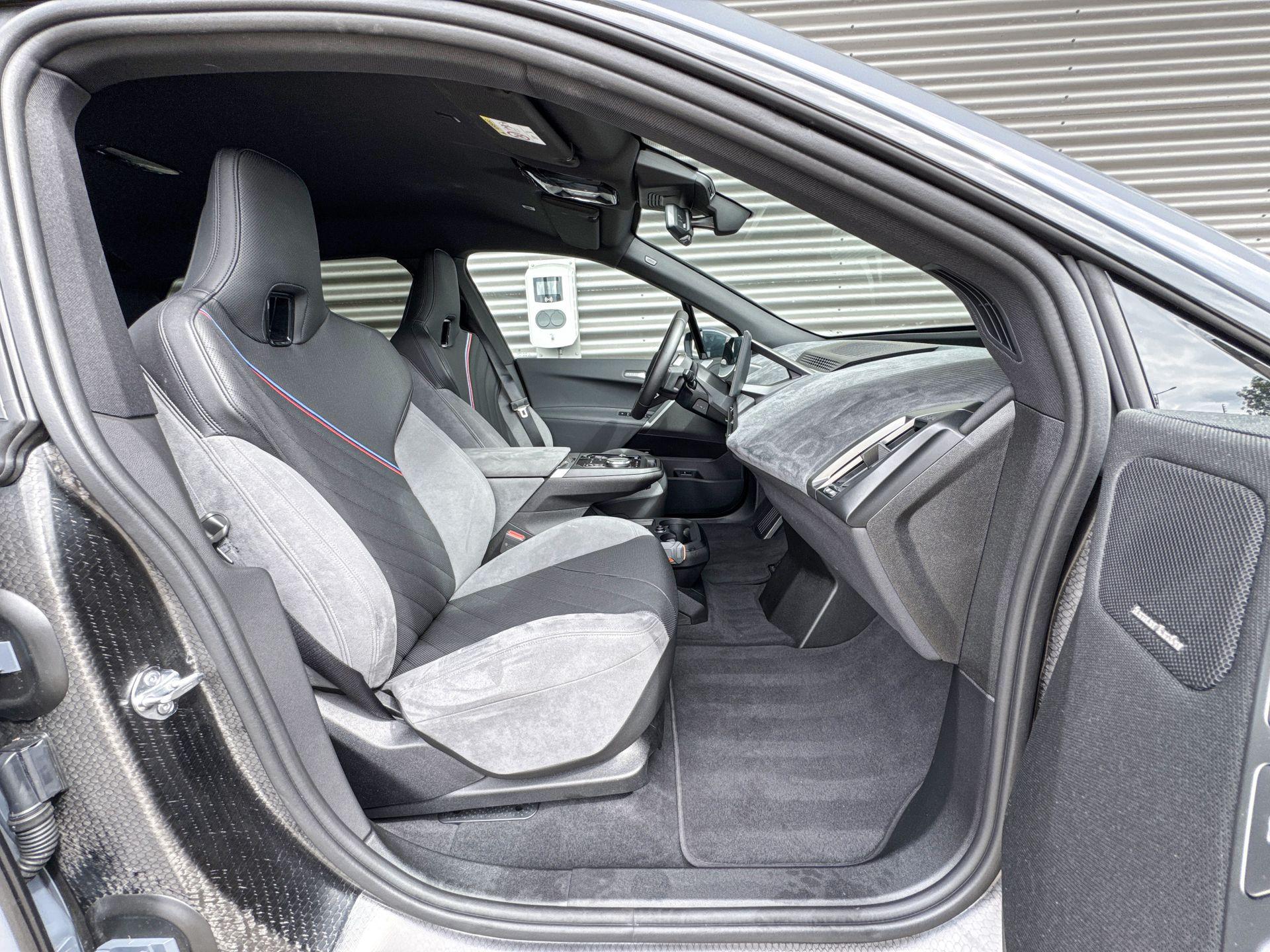 Foto van BMW Ix