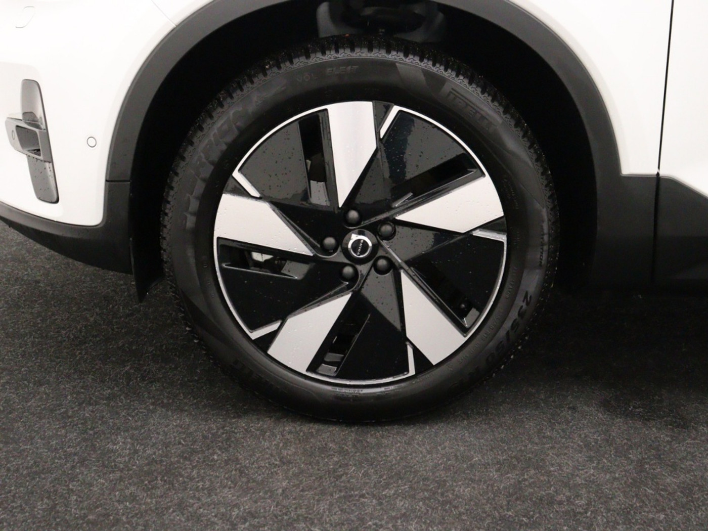 Foto van Volvo Ex40