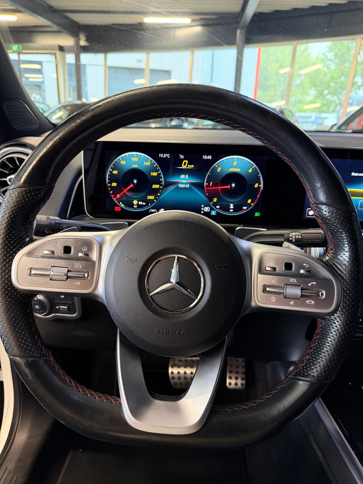 Foto van Mercedes-Benz GLB