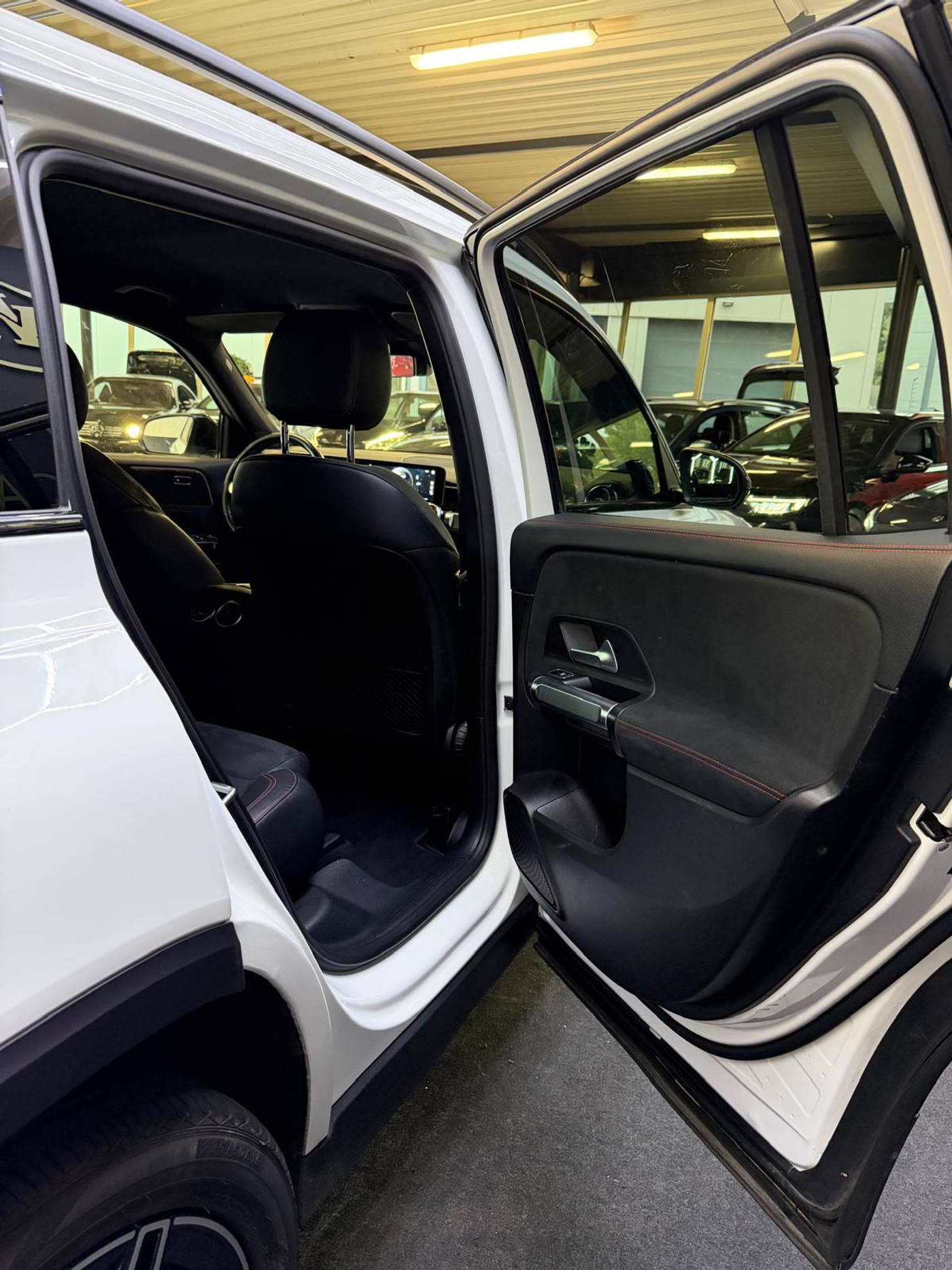 Foto van Mercedes-Benz GLB