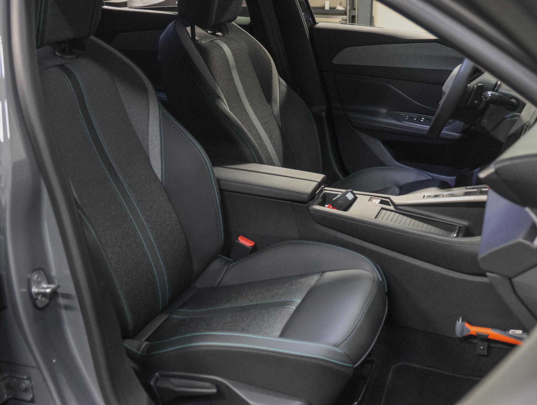 Foto van Peugeot 408