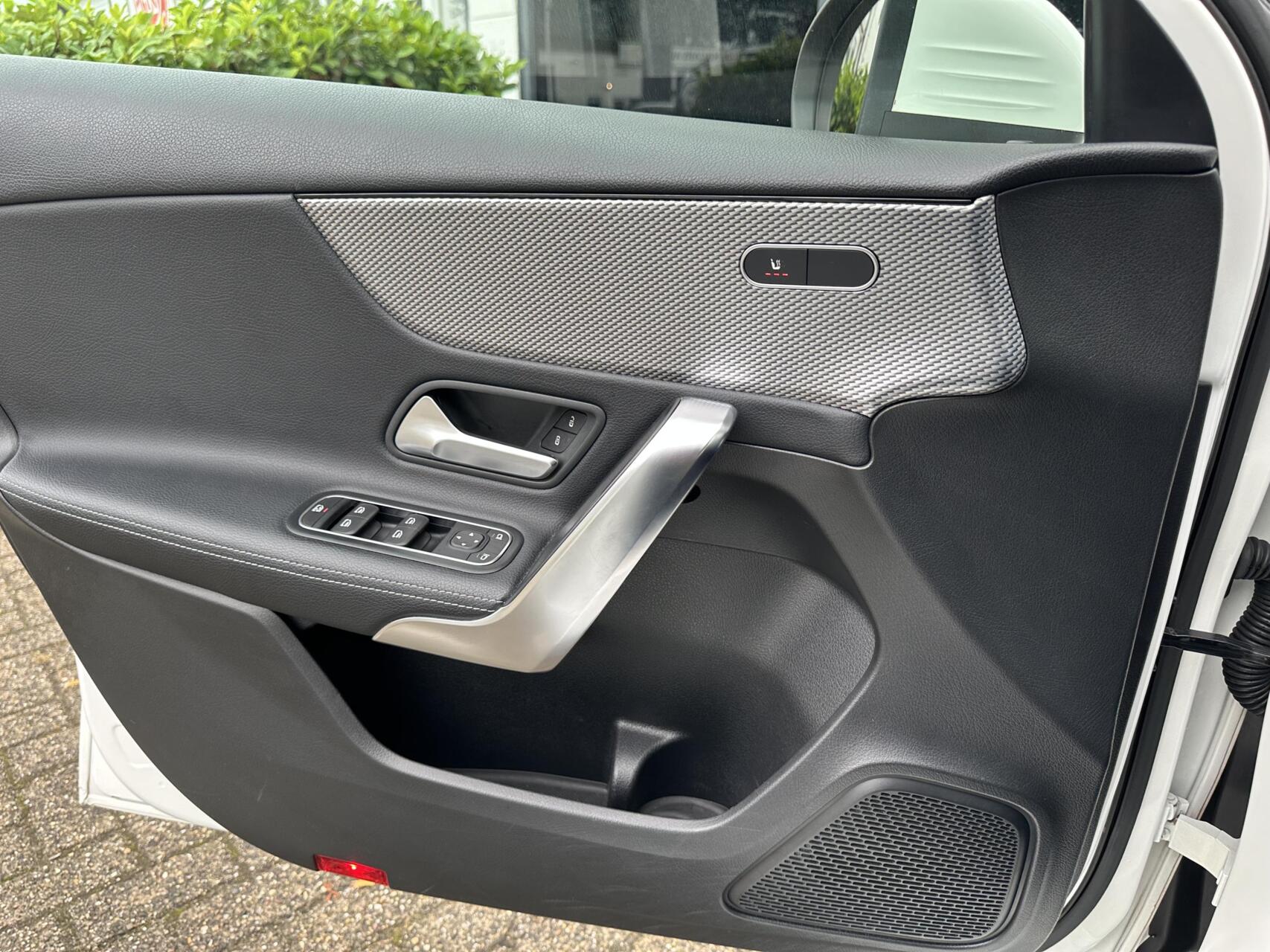 Foto van Mercedes-Benz A 200