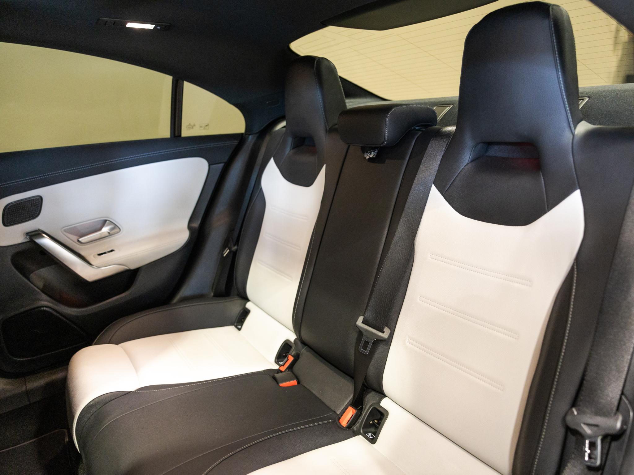 Foto van Mercedes-Benz Cla-klasse