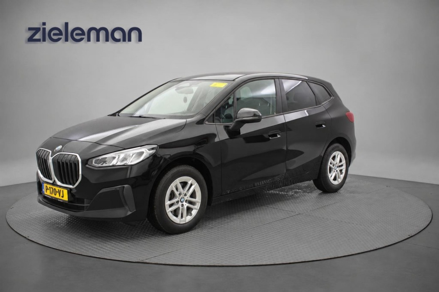 Foto van BMW 218i Active Tourer