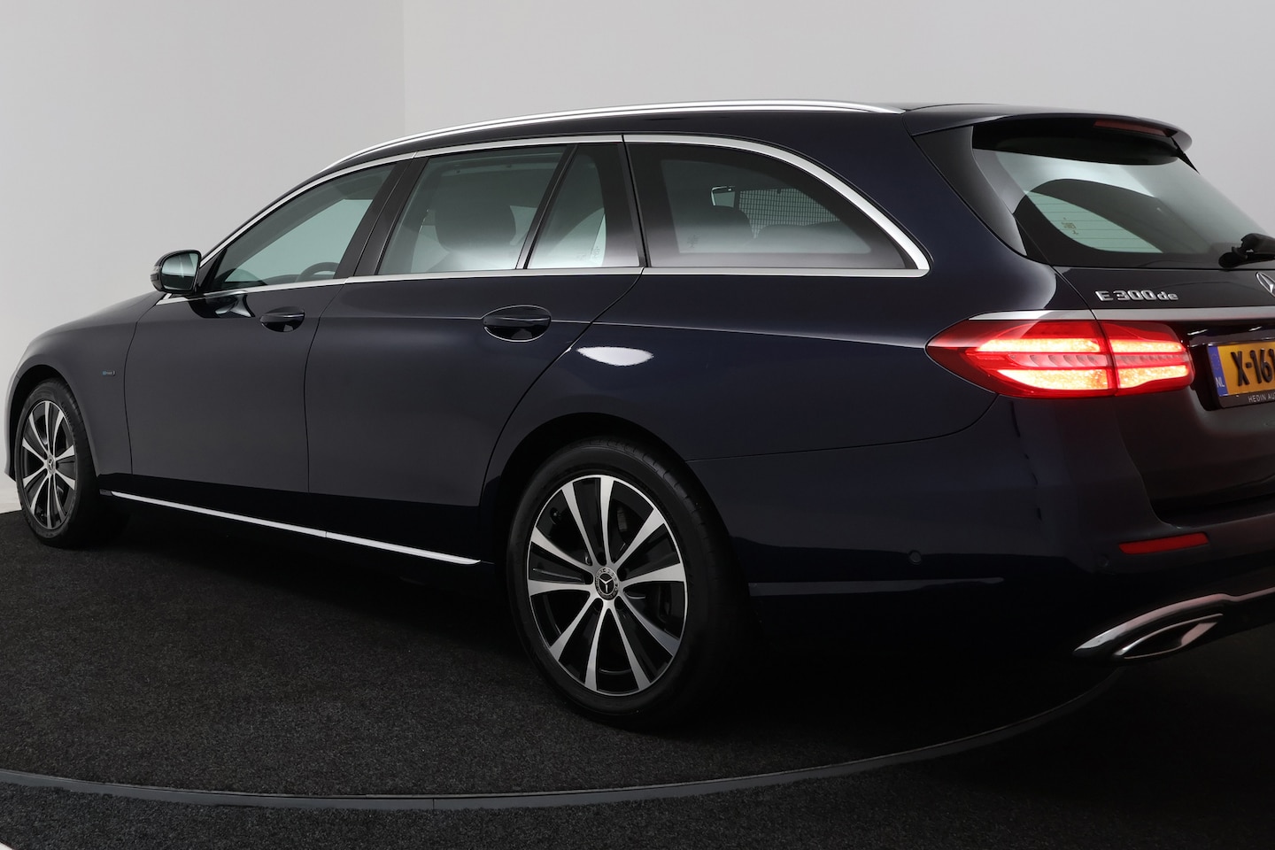 Foto van Mercedes-Benz E 300 De