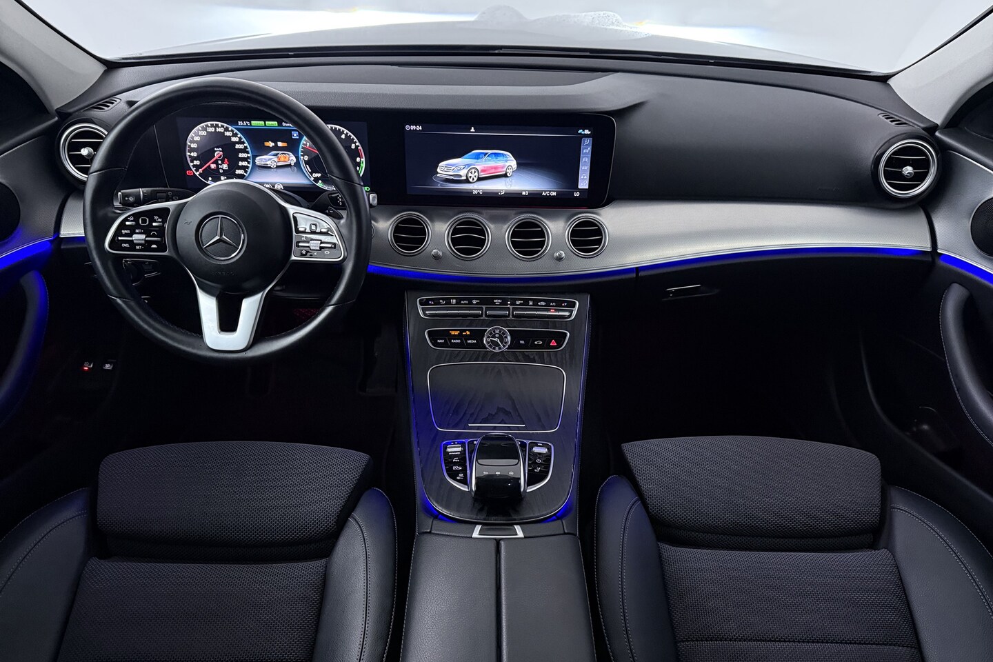 Foto van Mercedes-Benz E 300 De