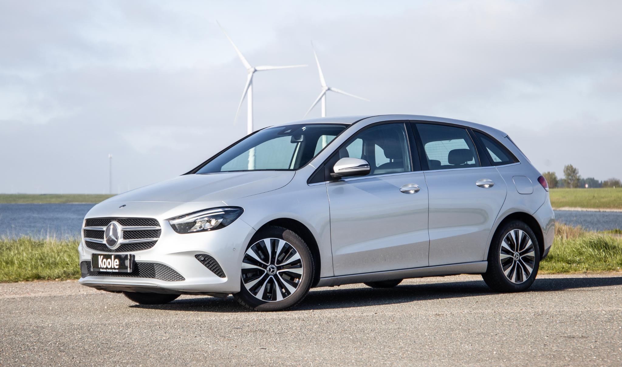 Mercedes-Benz B-klasse 250 e Premium Plus 2022 - voorkant