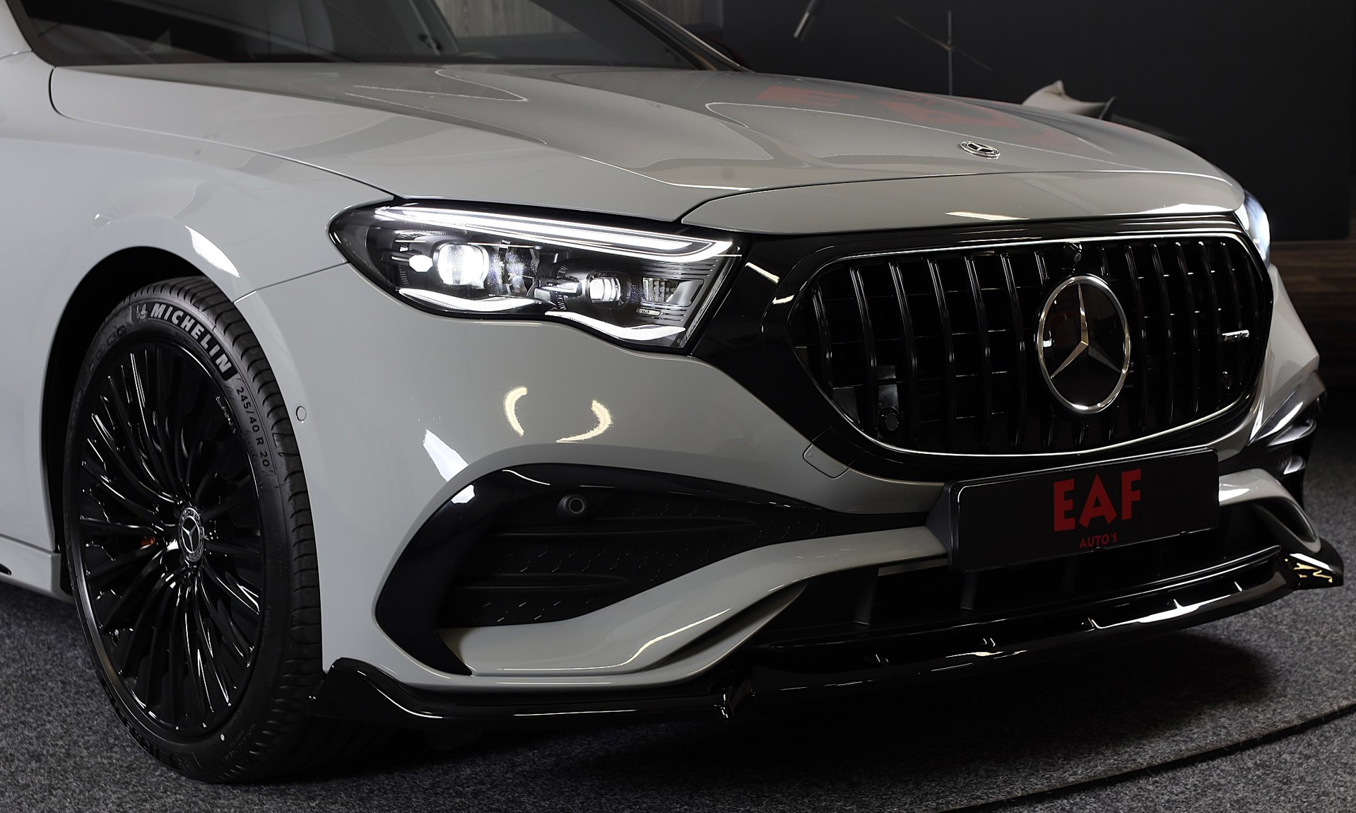 Foto van Mercedes-Benz E-klasse Estate