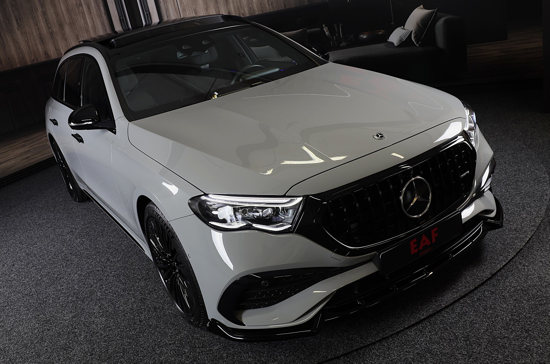 Foto van Mercedes-Benz E-klasse Estate