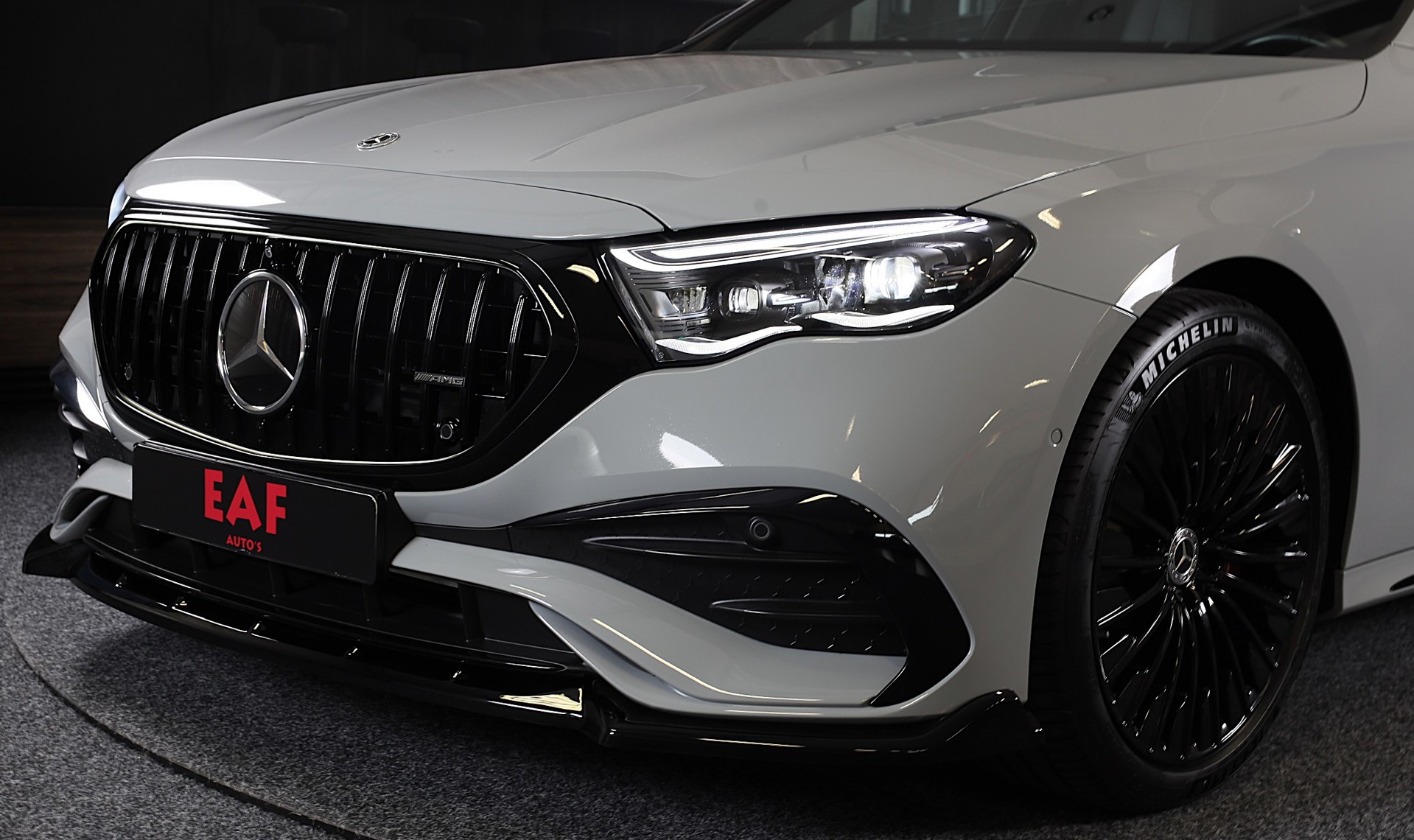 Foto van Mercedes-Benz E-klasse Estate