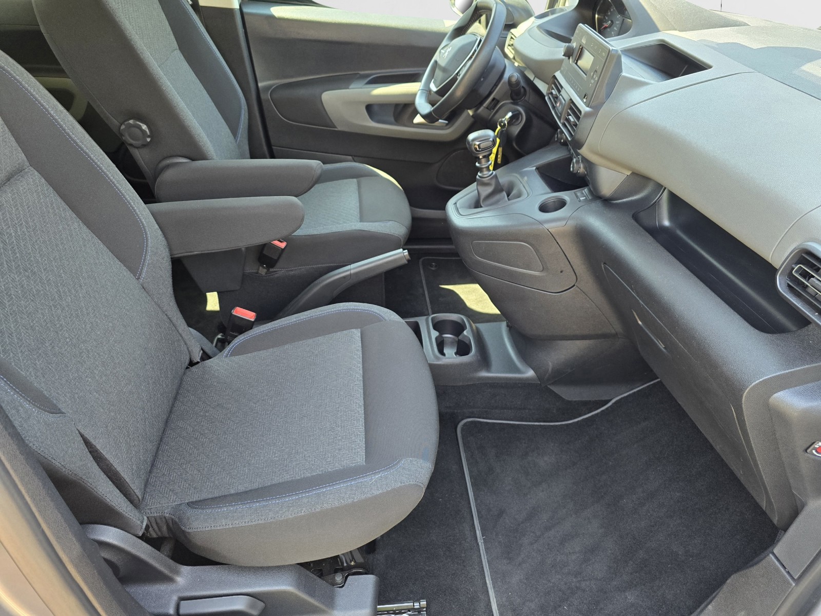 Foto van Peugeot Rifter