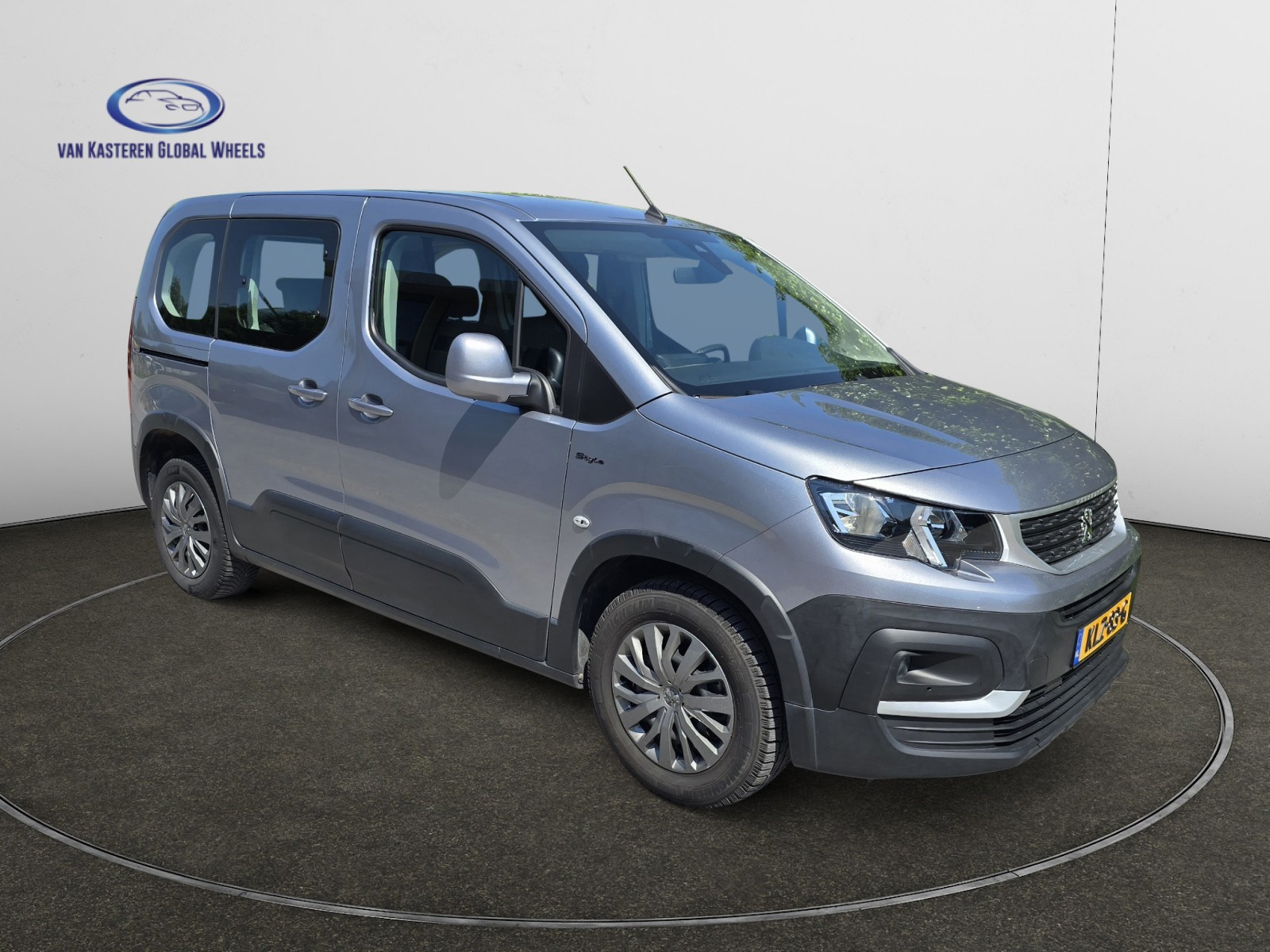 Foto van Peugeot Rifter