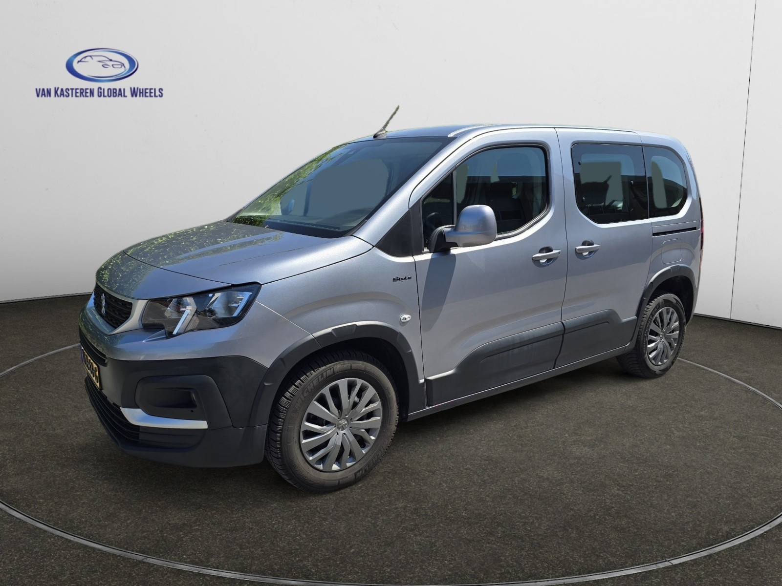 Foto van Peugeot Rifter