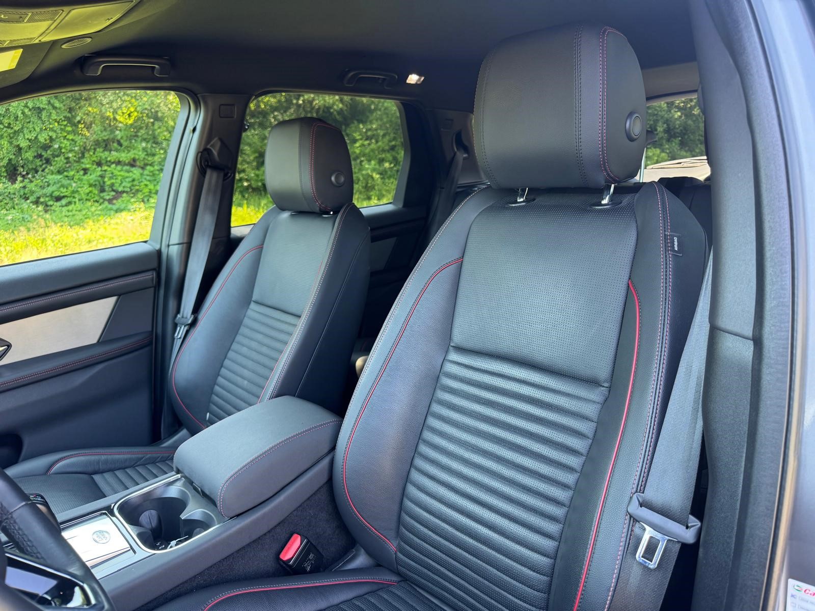 Foto van Land Rover Discovery Sport