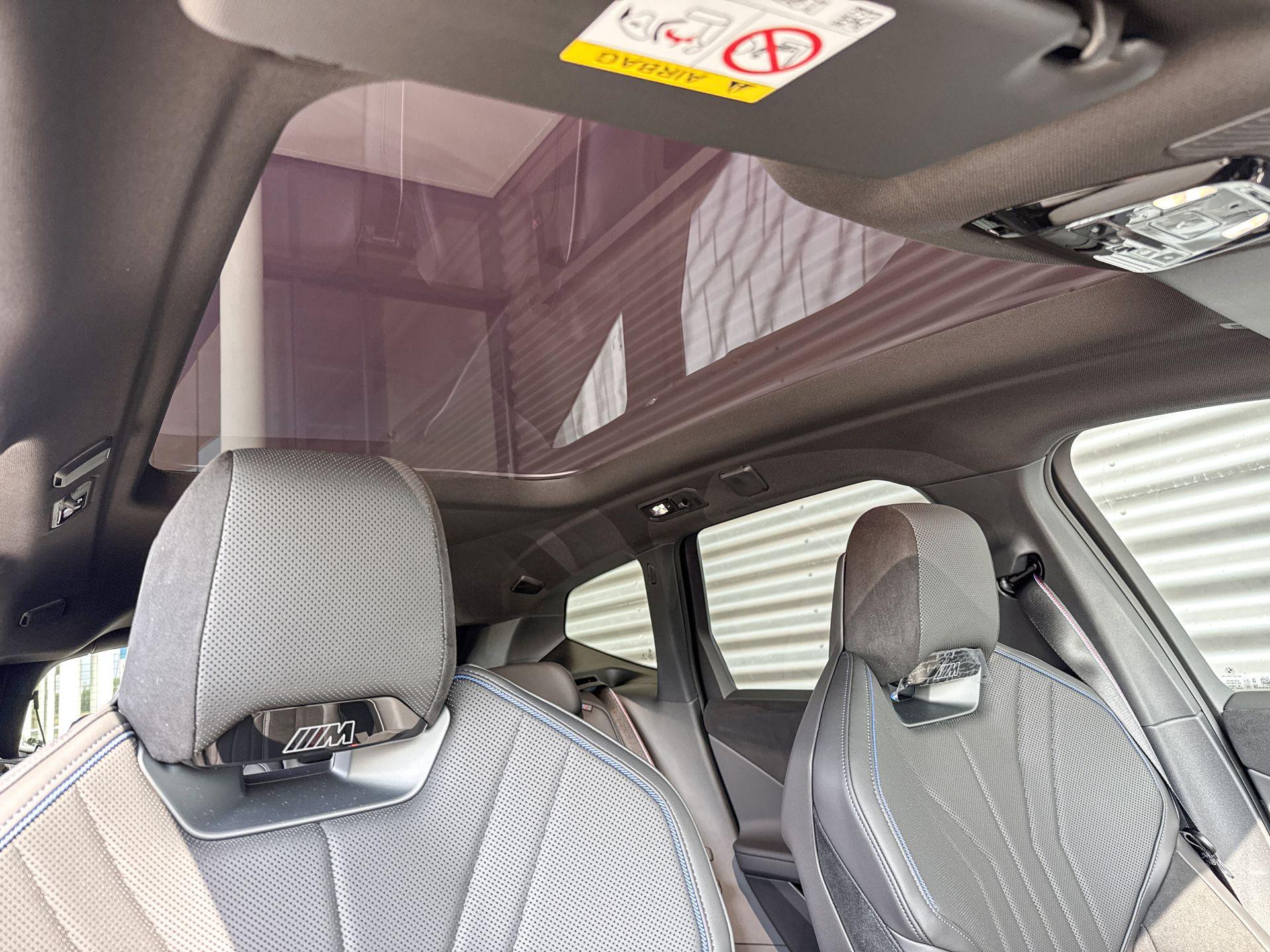 Foto van BMW Ix3