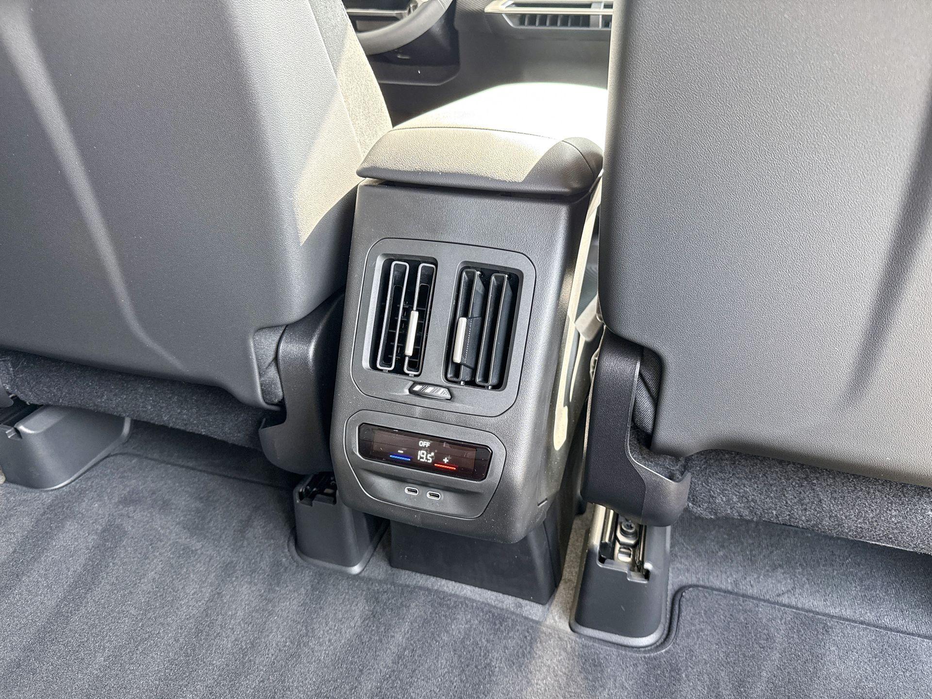 Foto van BMW Ix3