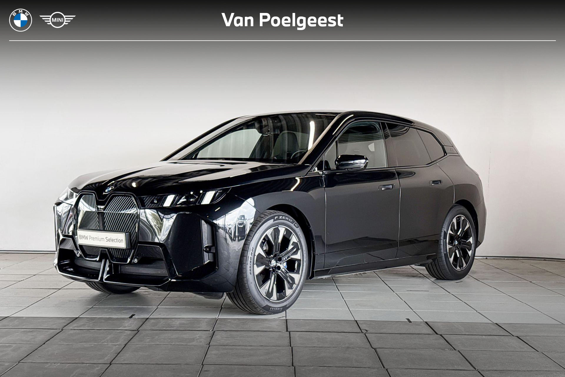 BMW Ix xDrive45 Innovation Pack M Sportpakket 2026 - voorkant