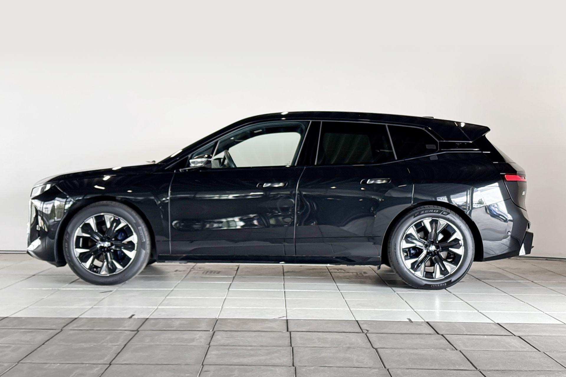 Foto van BMW Ix