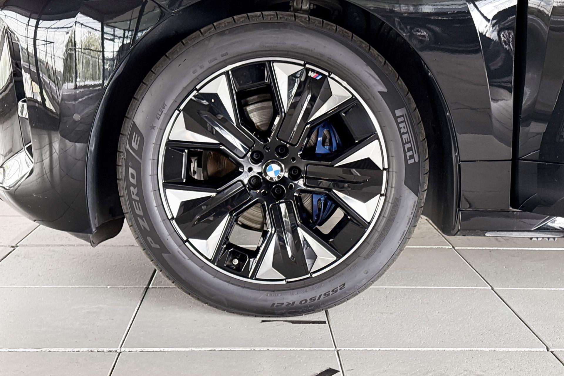 Foto van BMW Ix