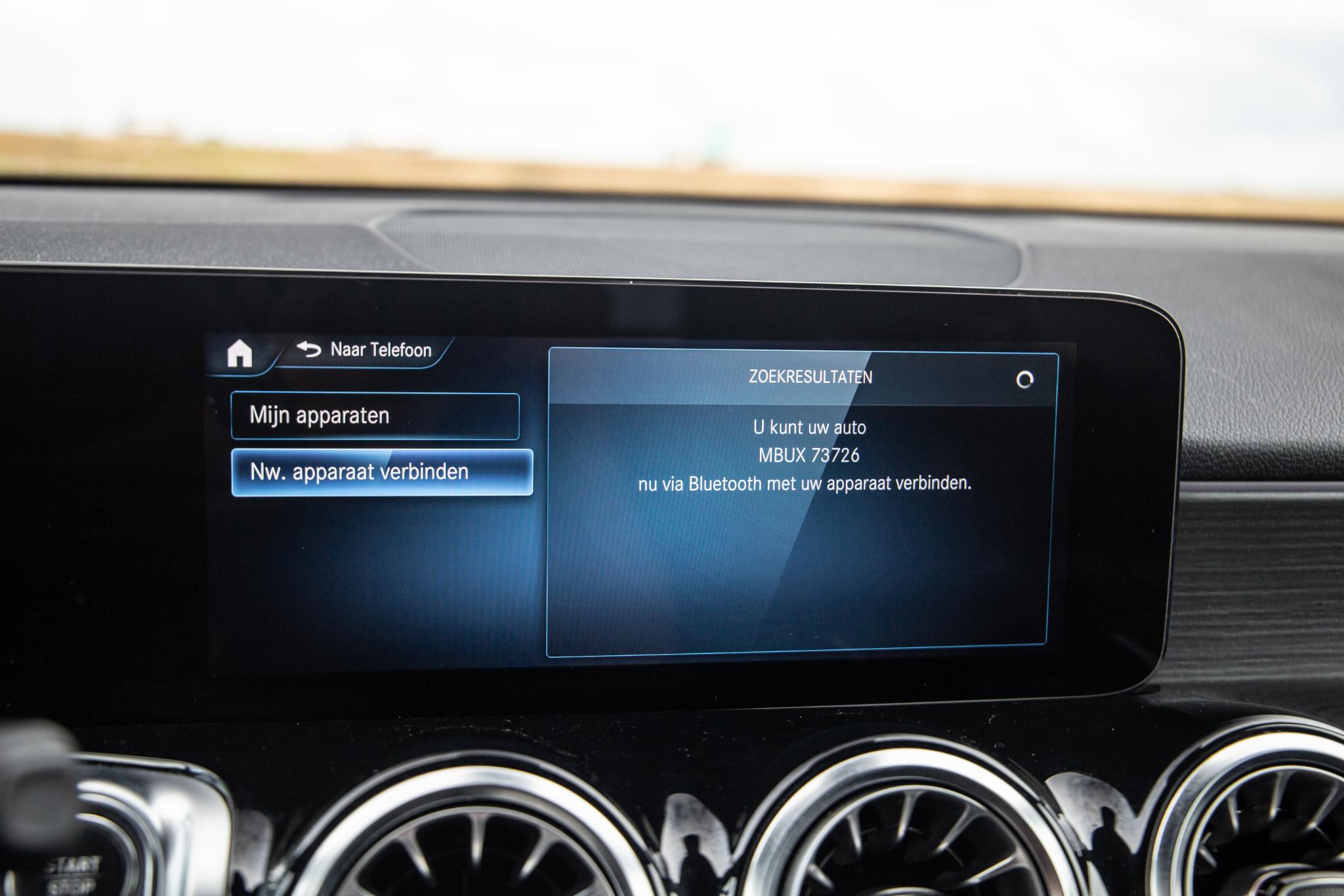 Foto van Mercedes-Benz Eqb