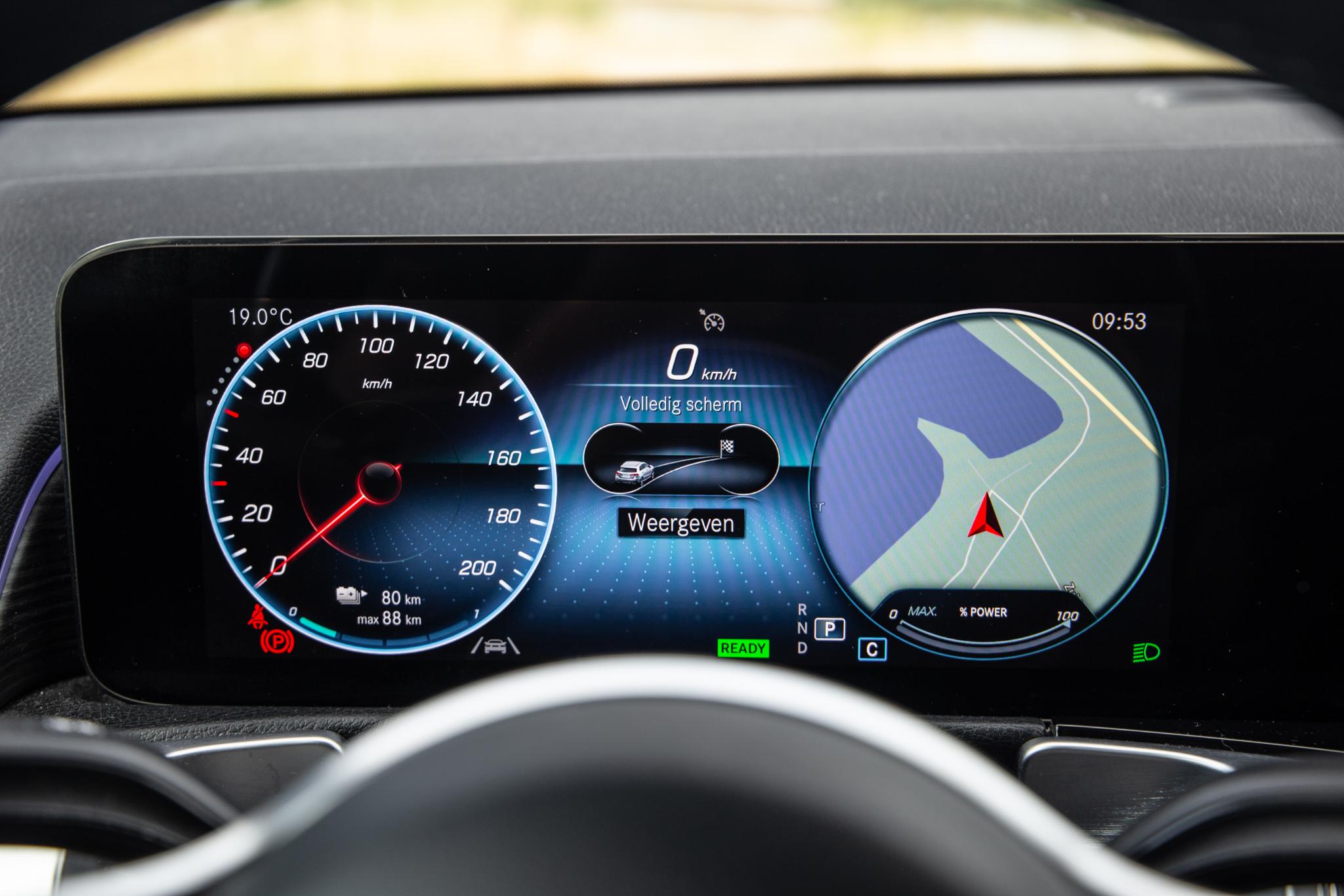 Foto van Mercedes-Benz Eqb