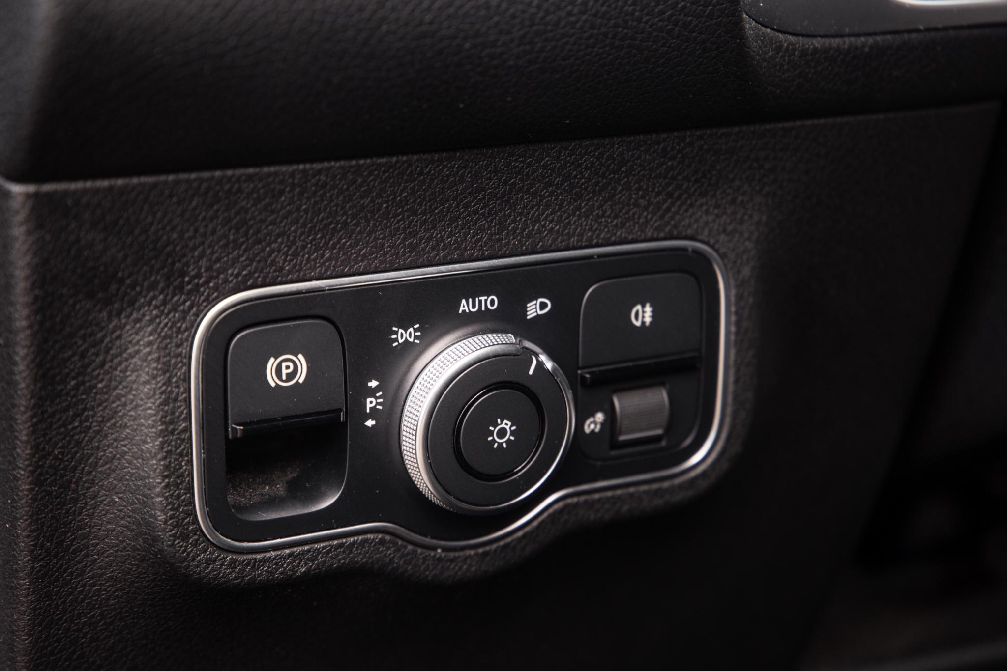 Foto van Mercedes-Benz Eqb