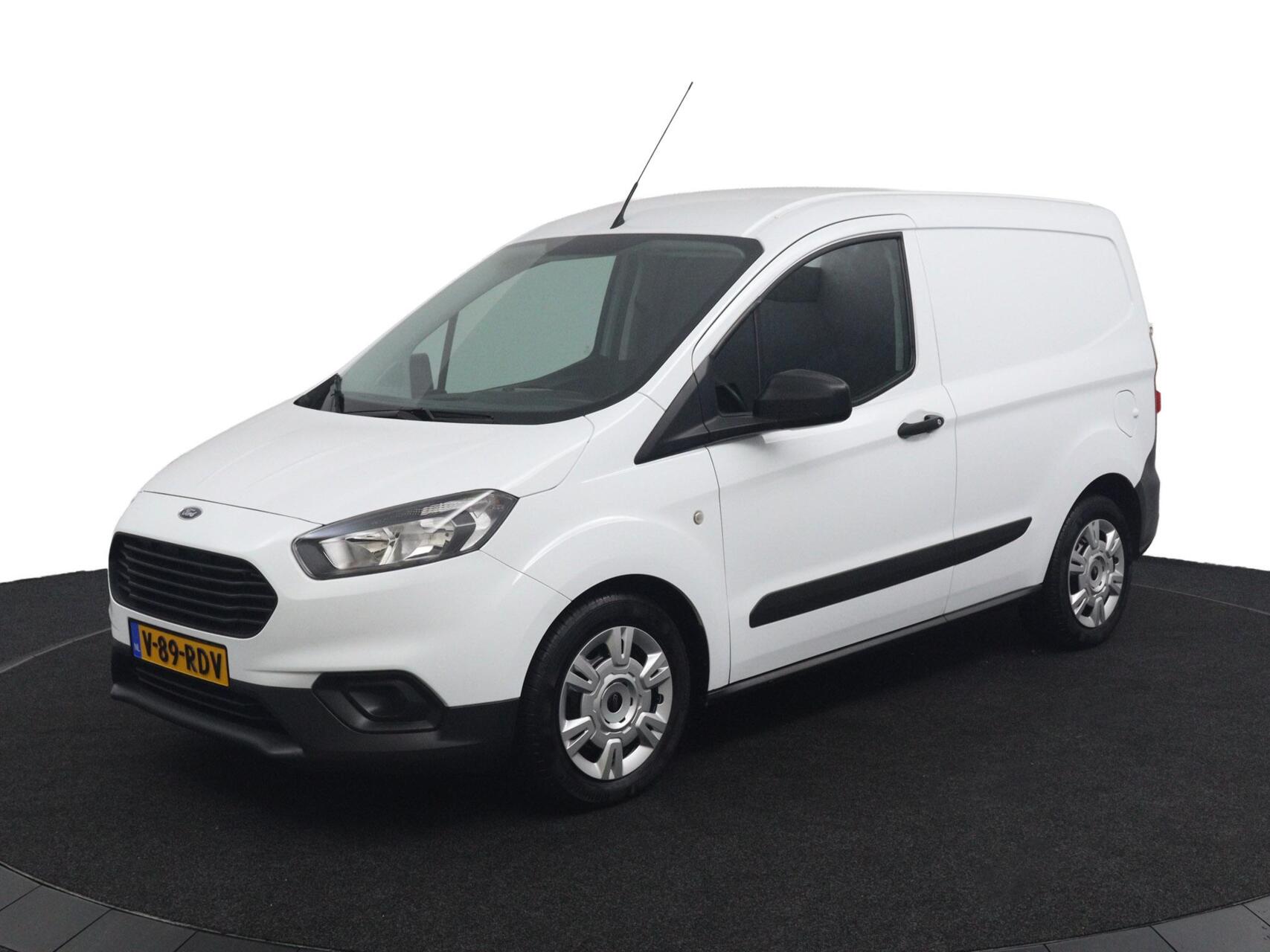 Foto van Ford Transit Courier