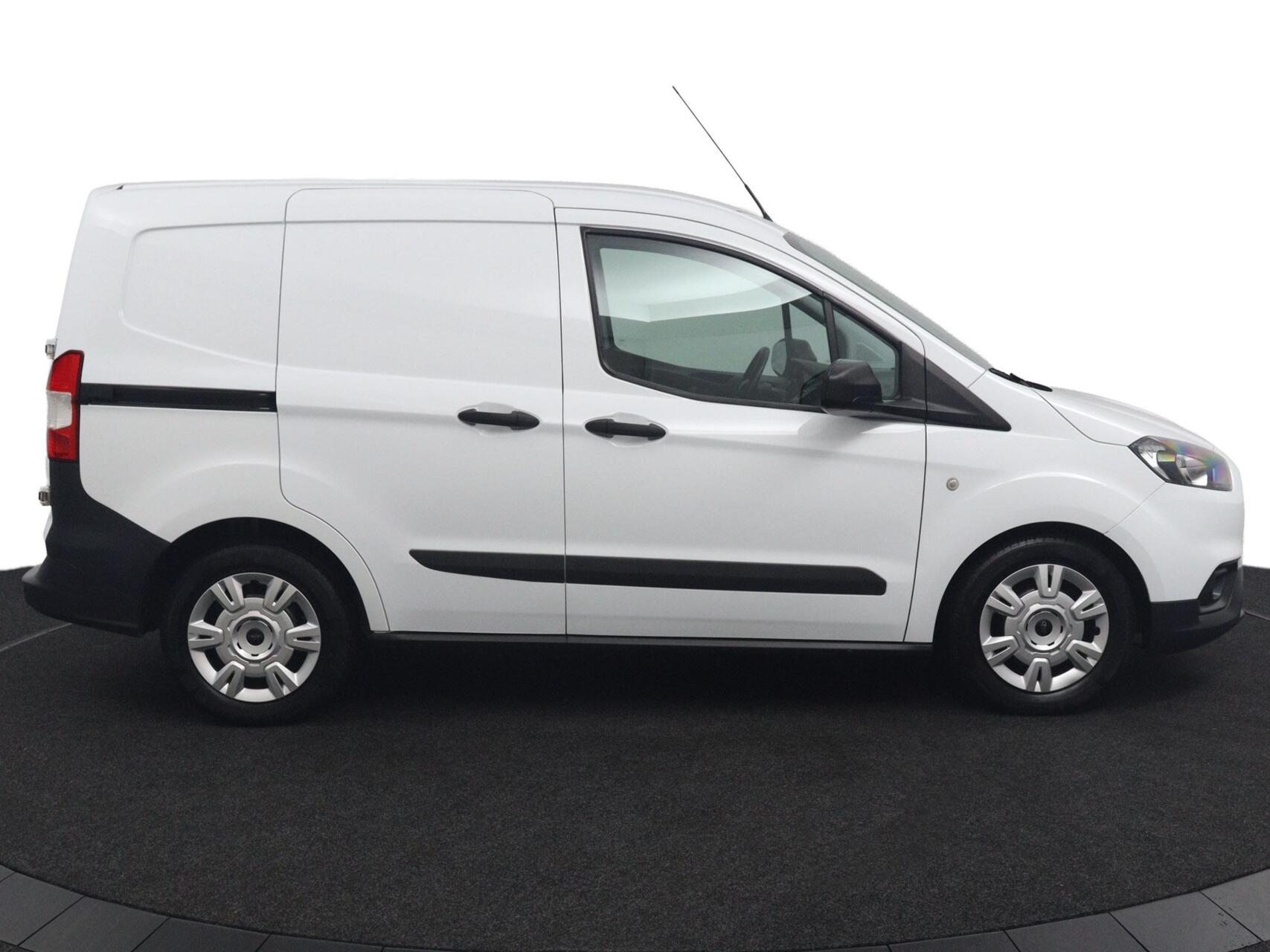 Foto van Ford Transit Courier