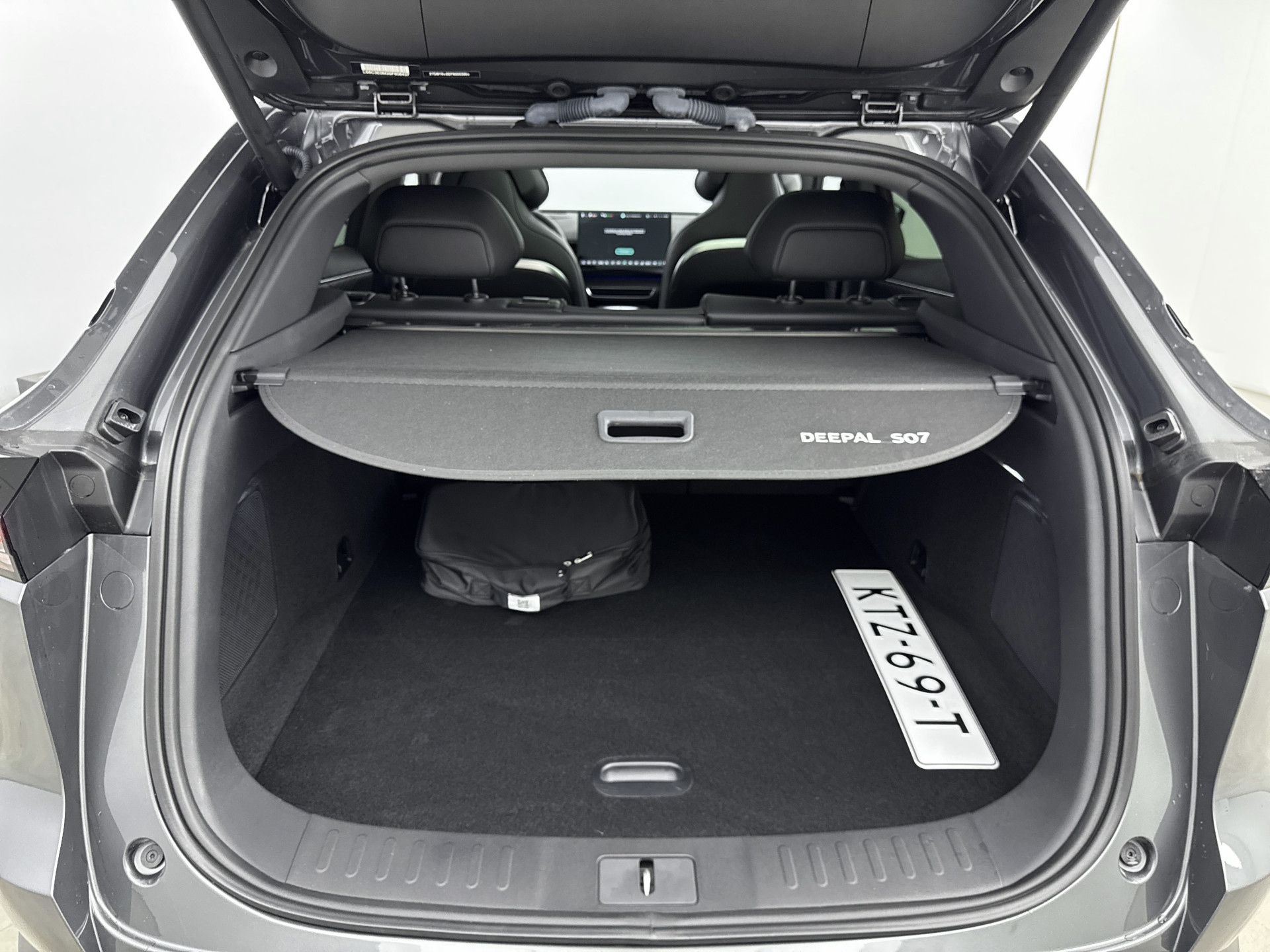 Foto van Changan Deepal S07