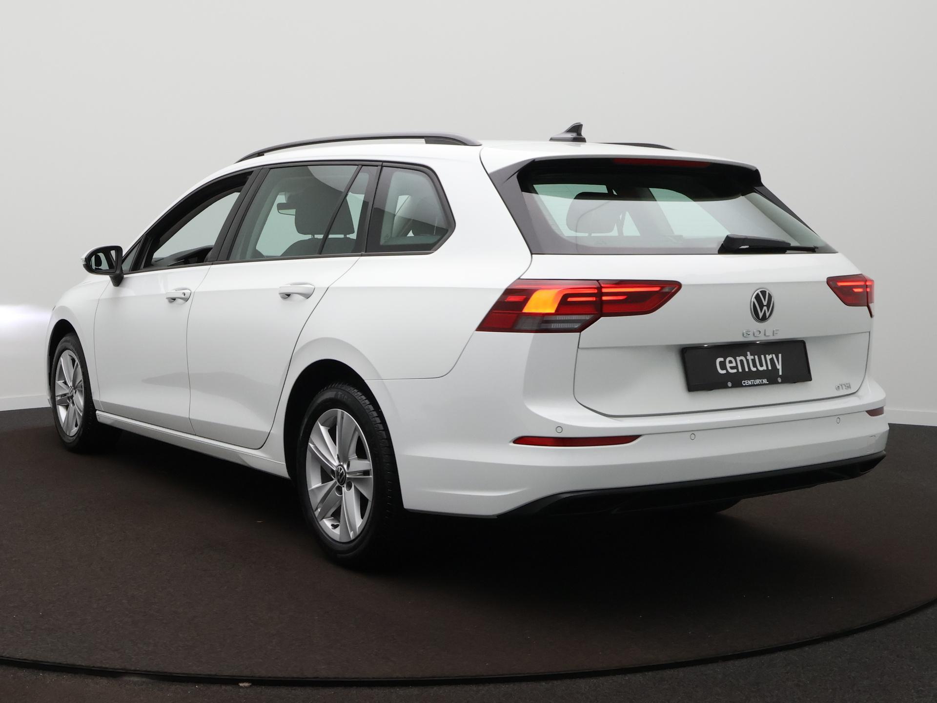 Foto van Volkswagen Golf Variant