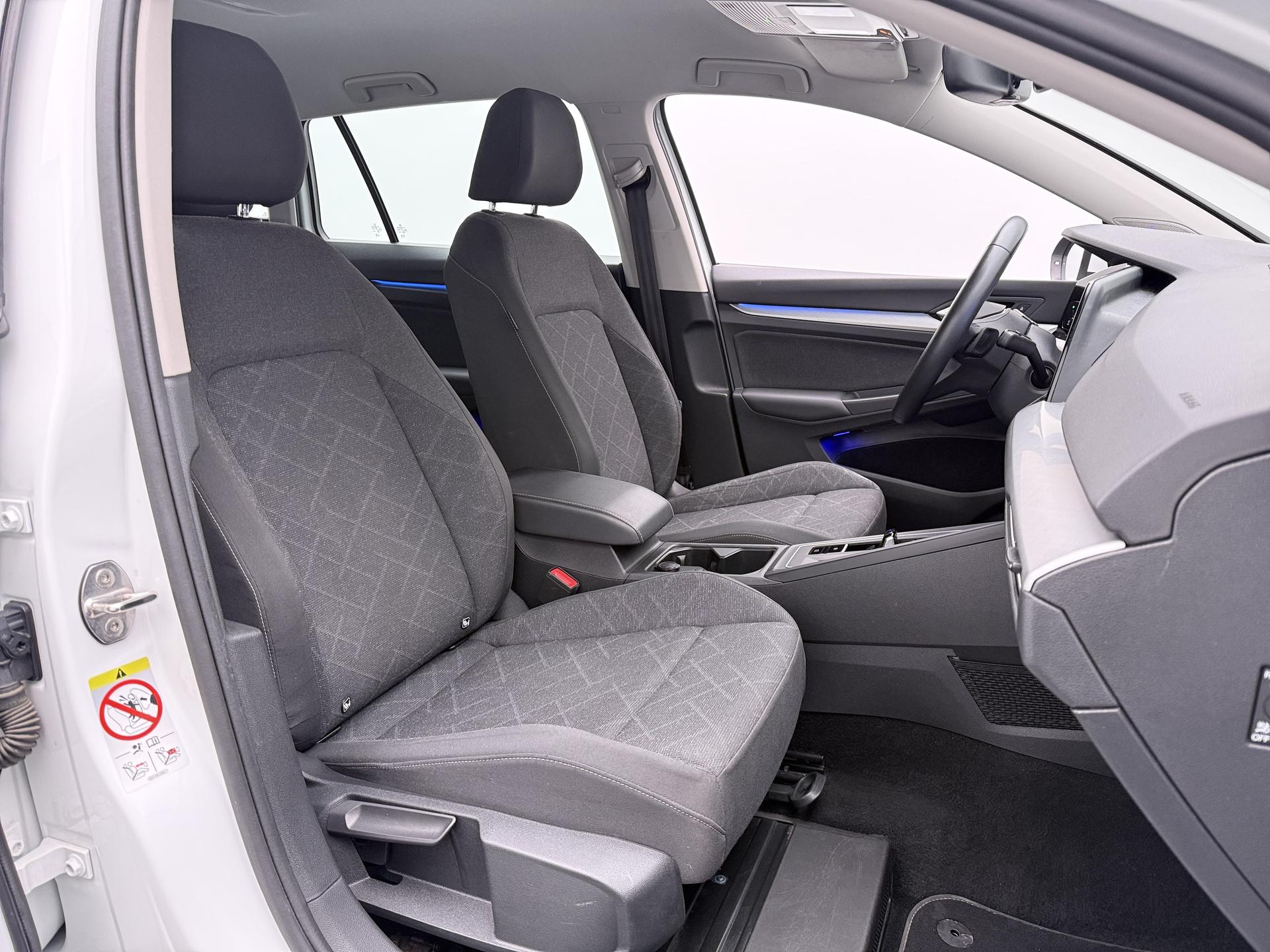 Foto van Volkswagen Golf Variant