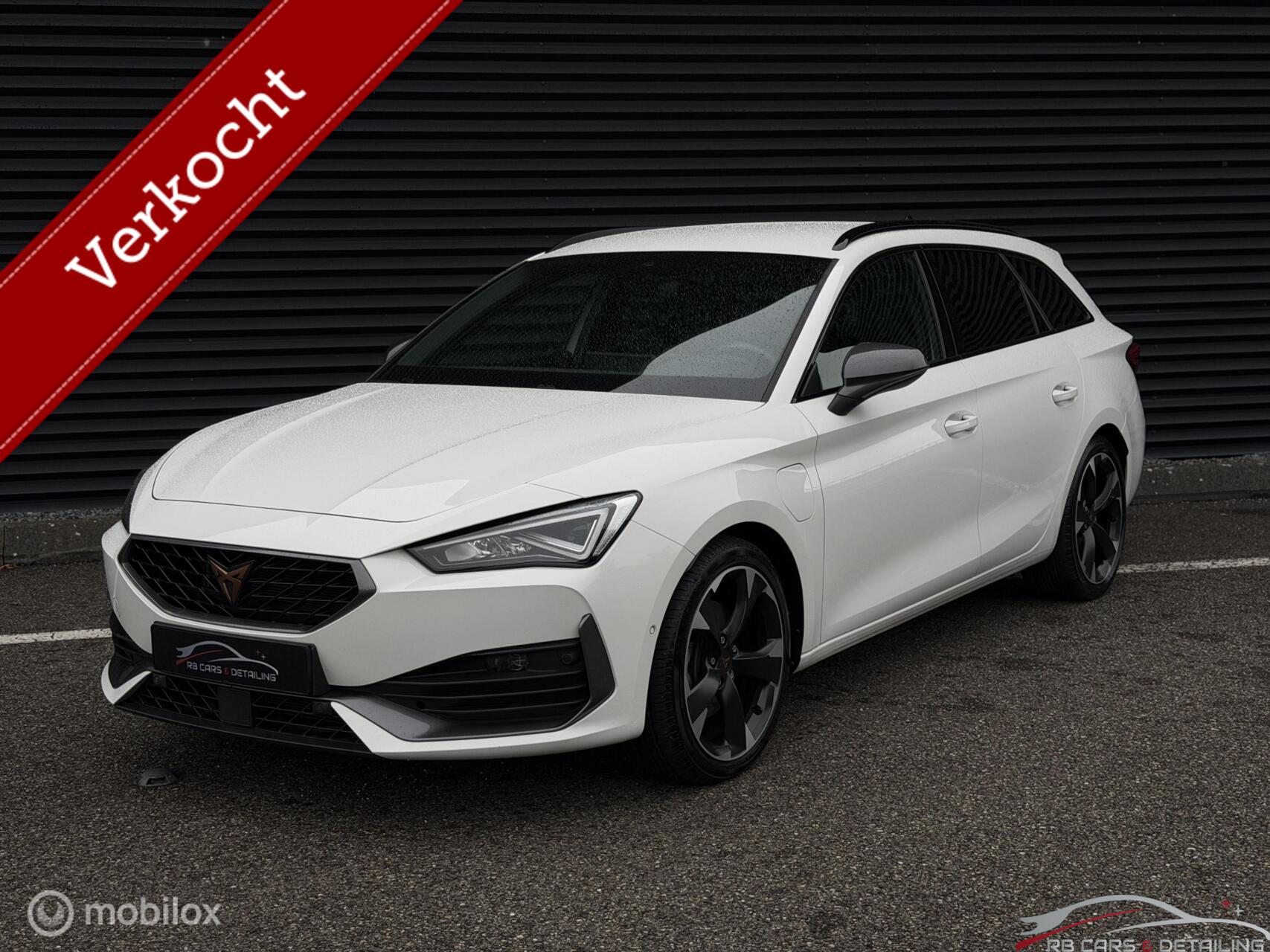 Cupra Leon Sportstourer 1.4 e-Hybrid,Dealerond,Elek Trekhaak 2023 - voorkant
