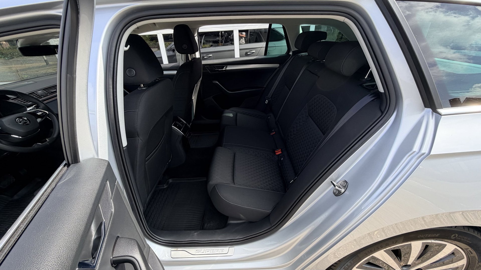 Foto van Skoda Superb Combi