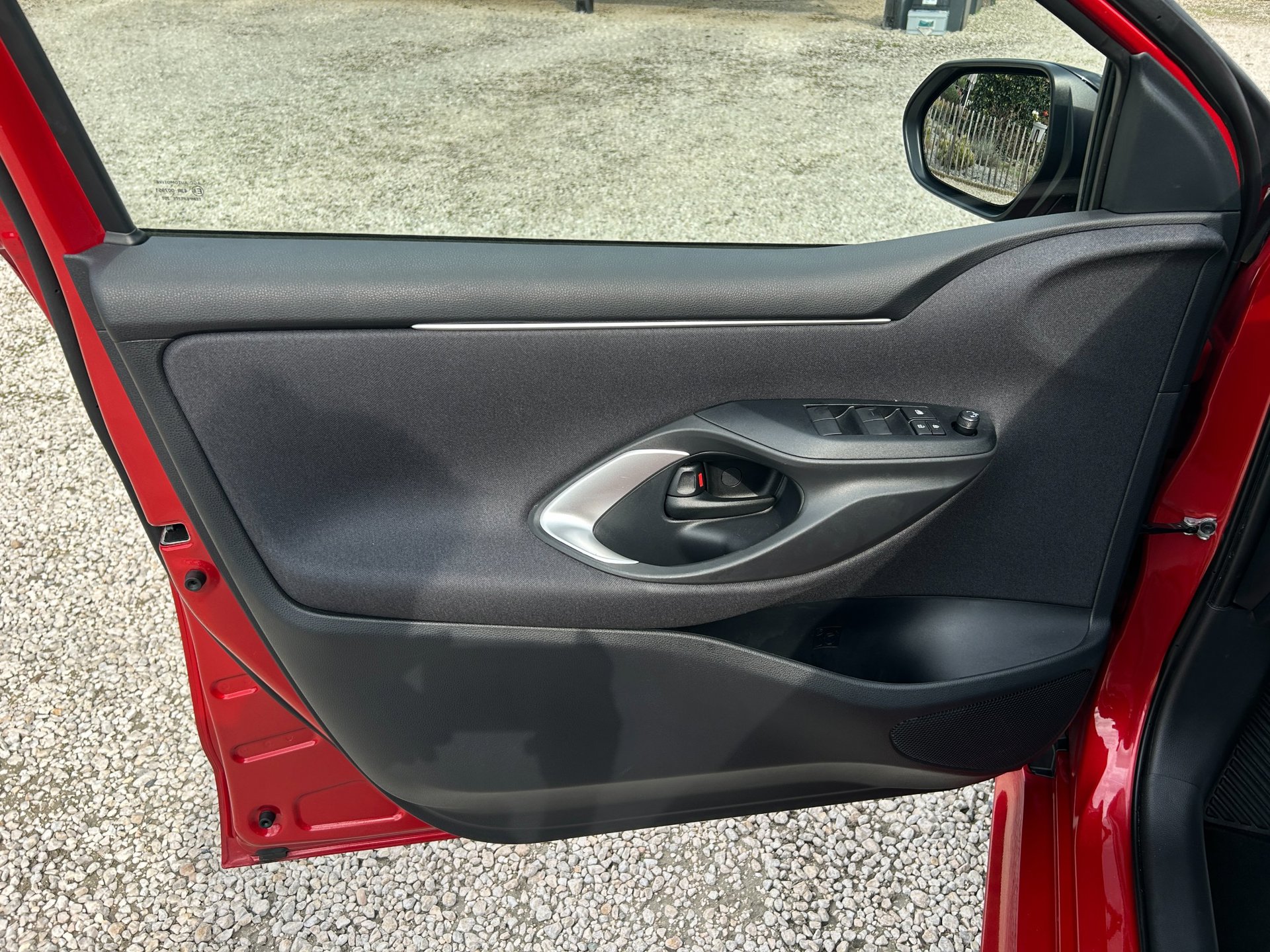 Foto van Mazda 2 Hybrid