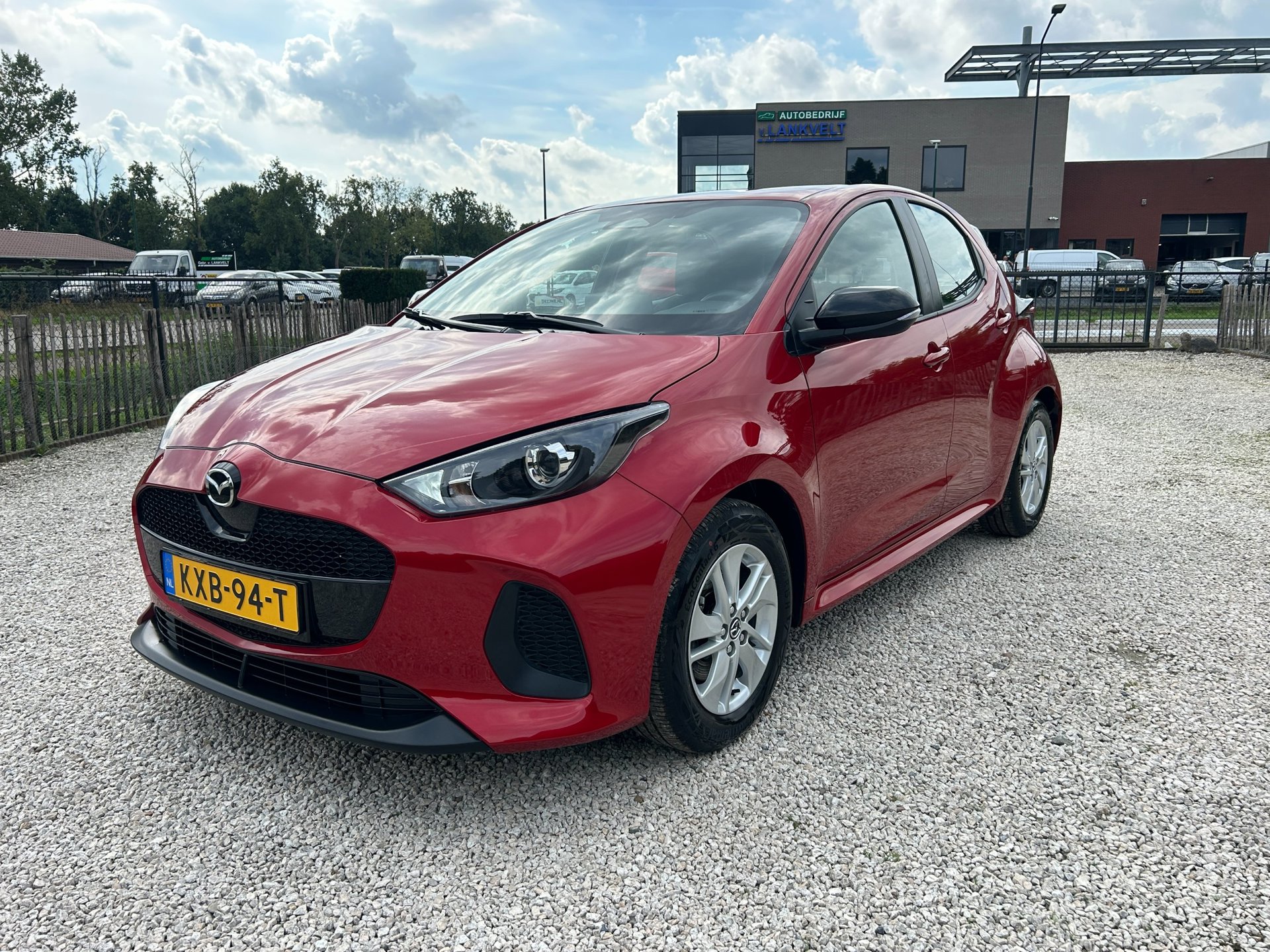 Foto van Mazda 2 Hybrid