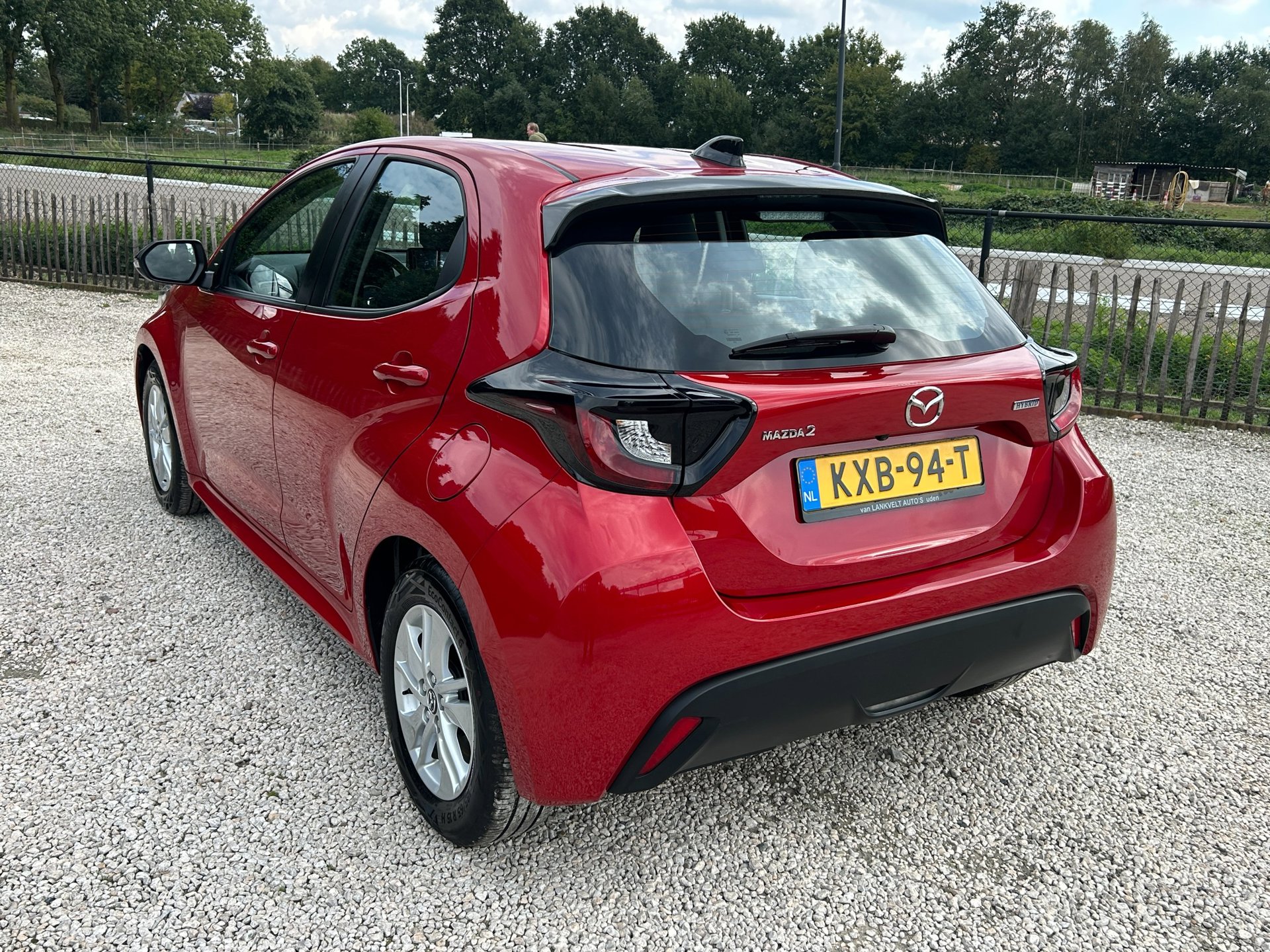 Foto van Mazda 2 Hybrid
