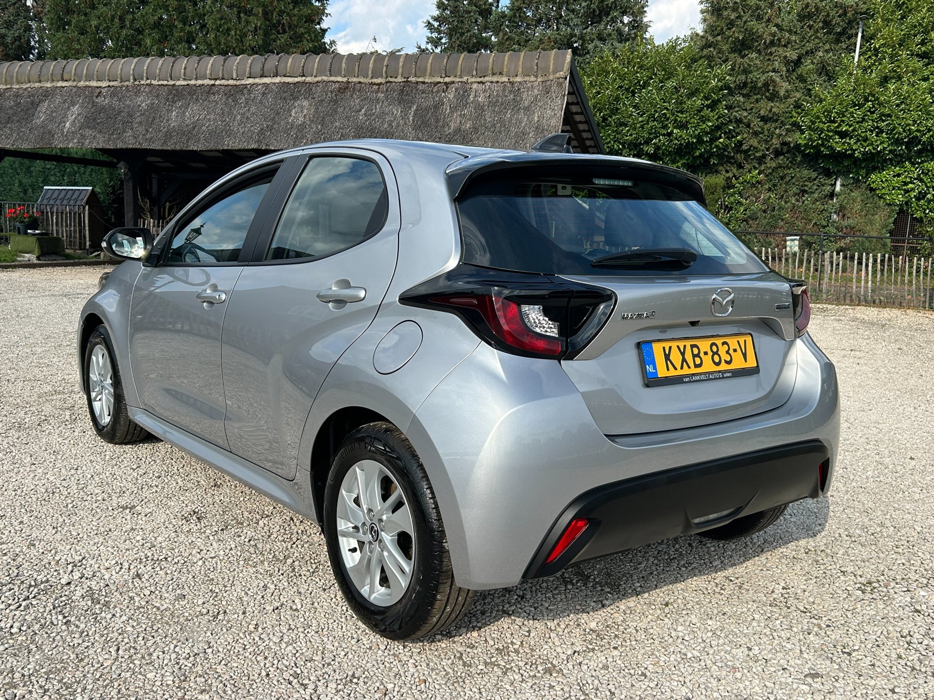 Foto van Mazda 2 Hybrid