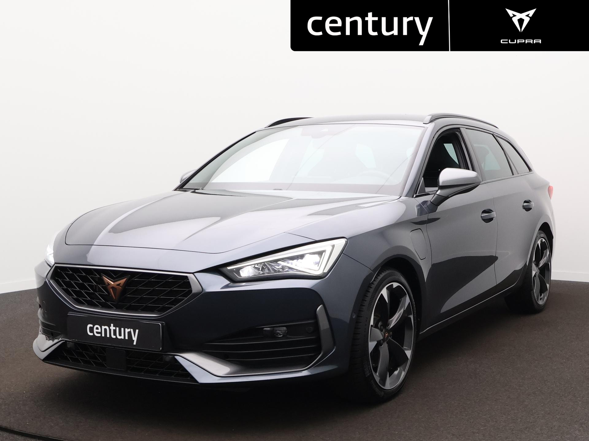 Cupra Leon Sportstourer 1.4 e-Hybrid Essential 2023 - voorkant