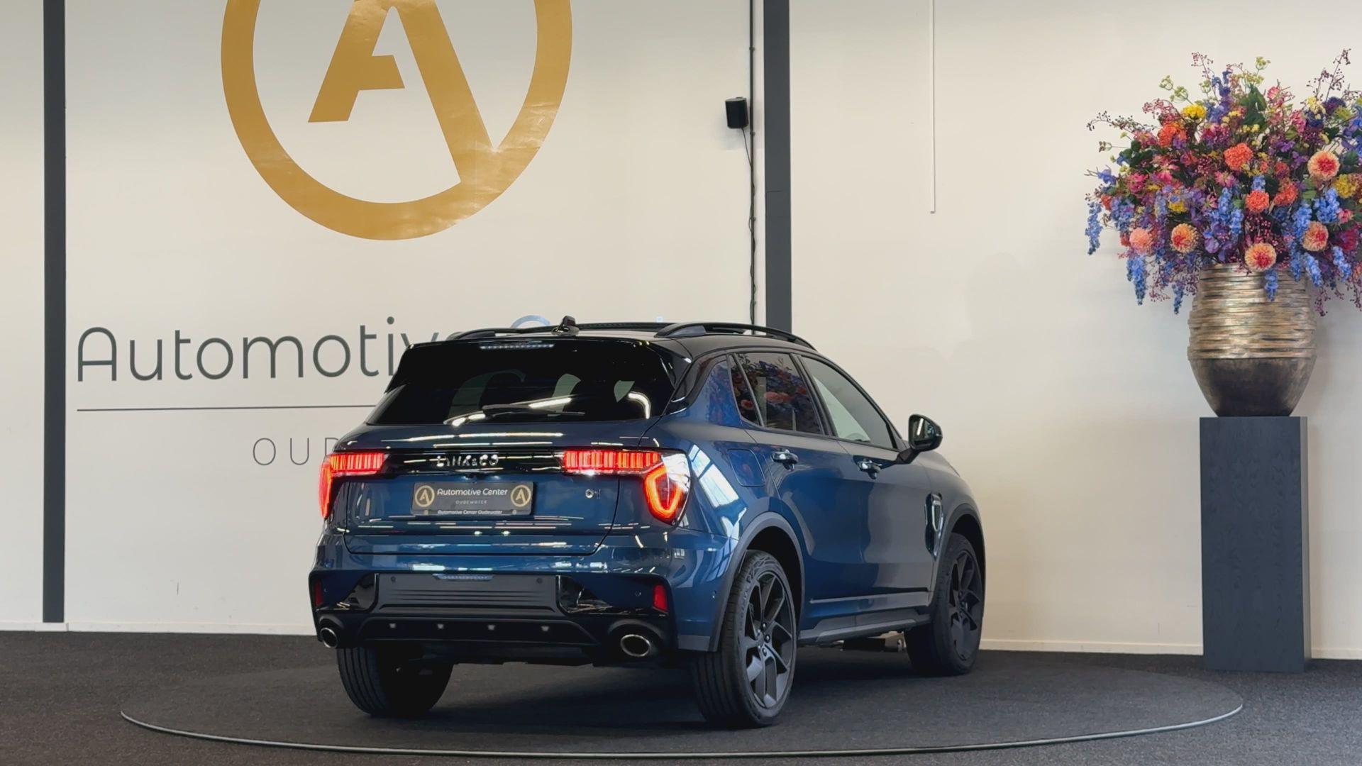 Foto van LYNK & Co 01