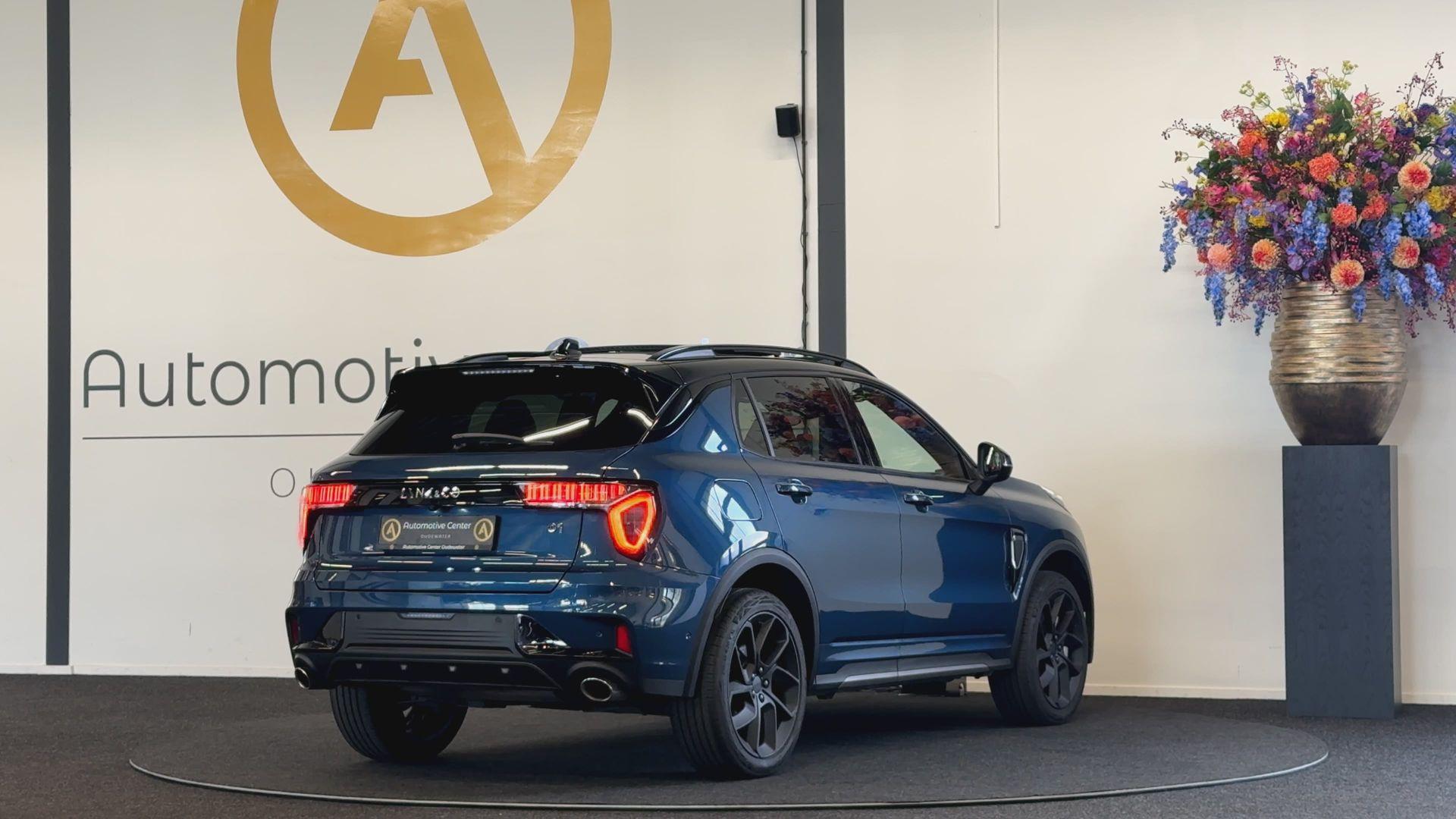 Foto van LYNK & Co 01